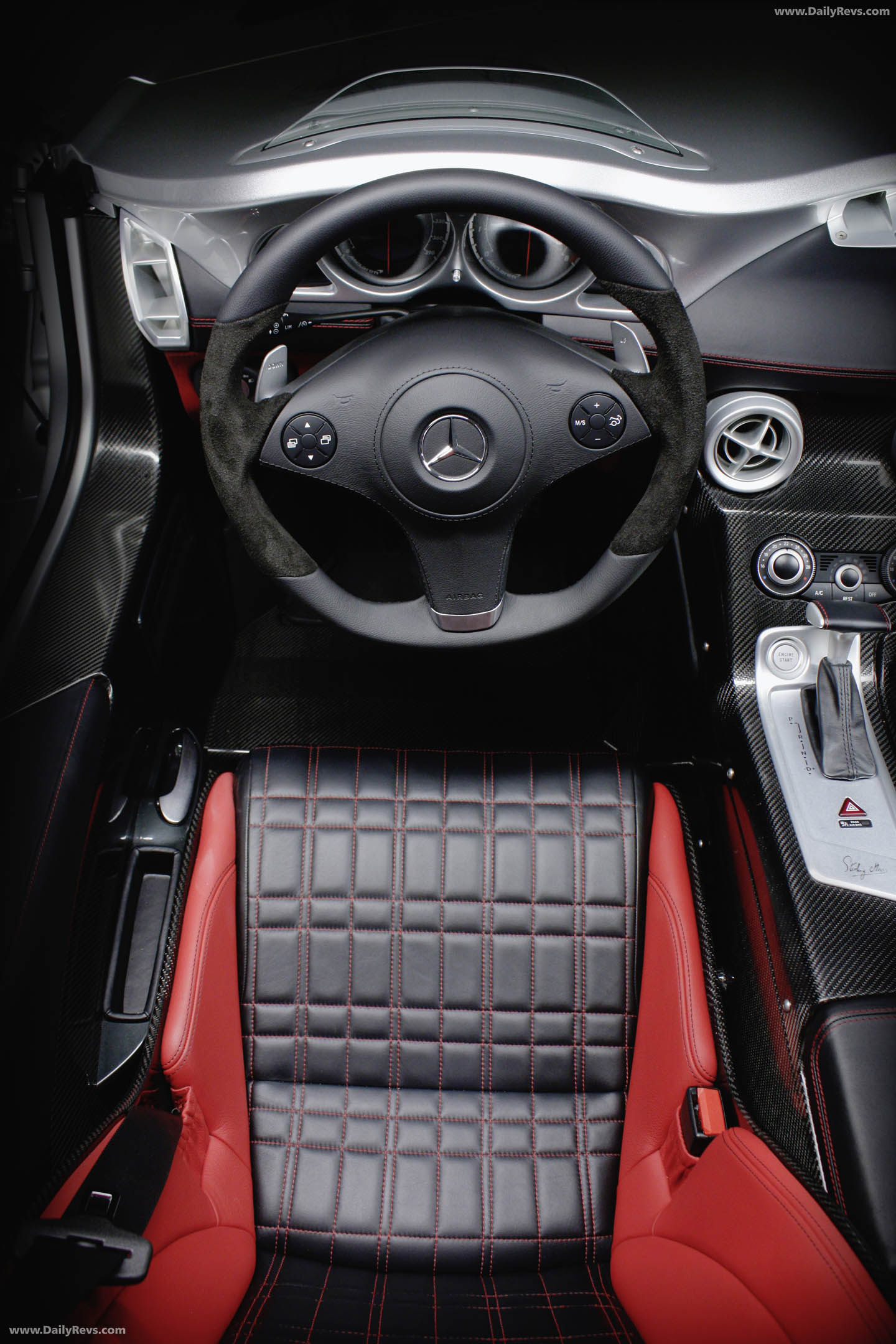 2009 Mercedes-Benz SLR Stirling Moss Z199 Interior