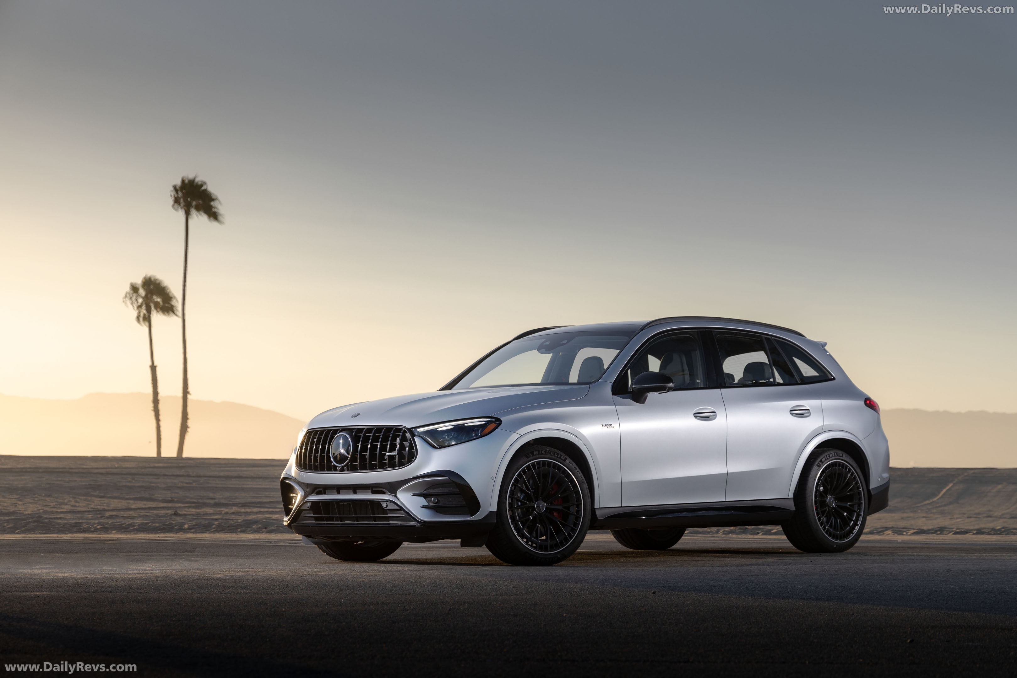 2027 Mercedes-Benz GLC 53 AMG X254 US Version Front View