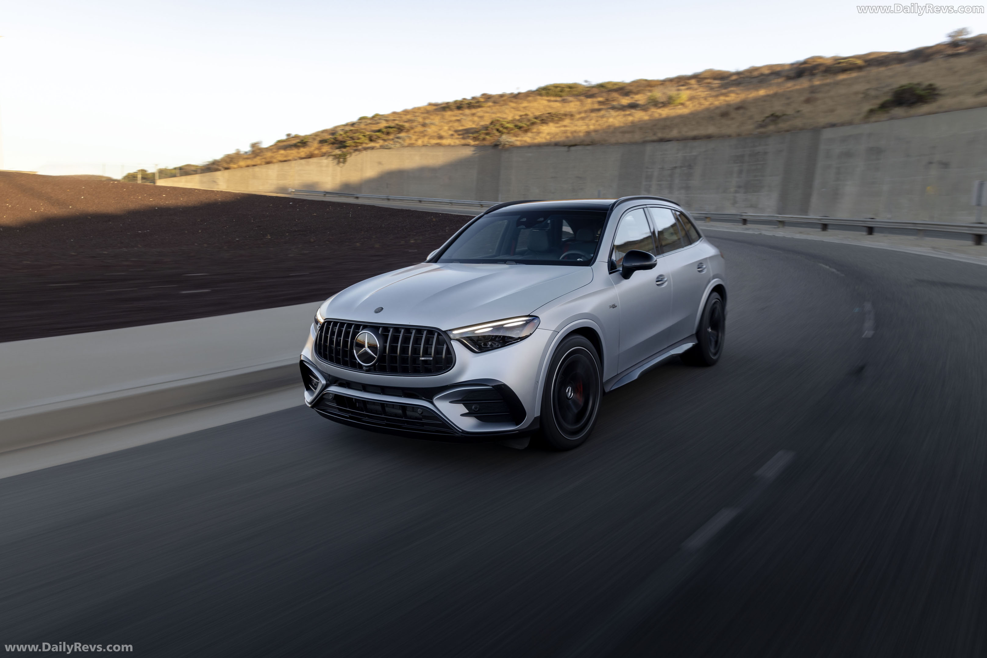 2027 Mercedes-Benz GLC 53 AMG X254 US Version Front View