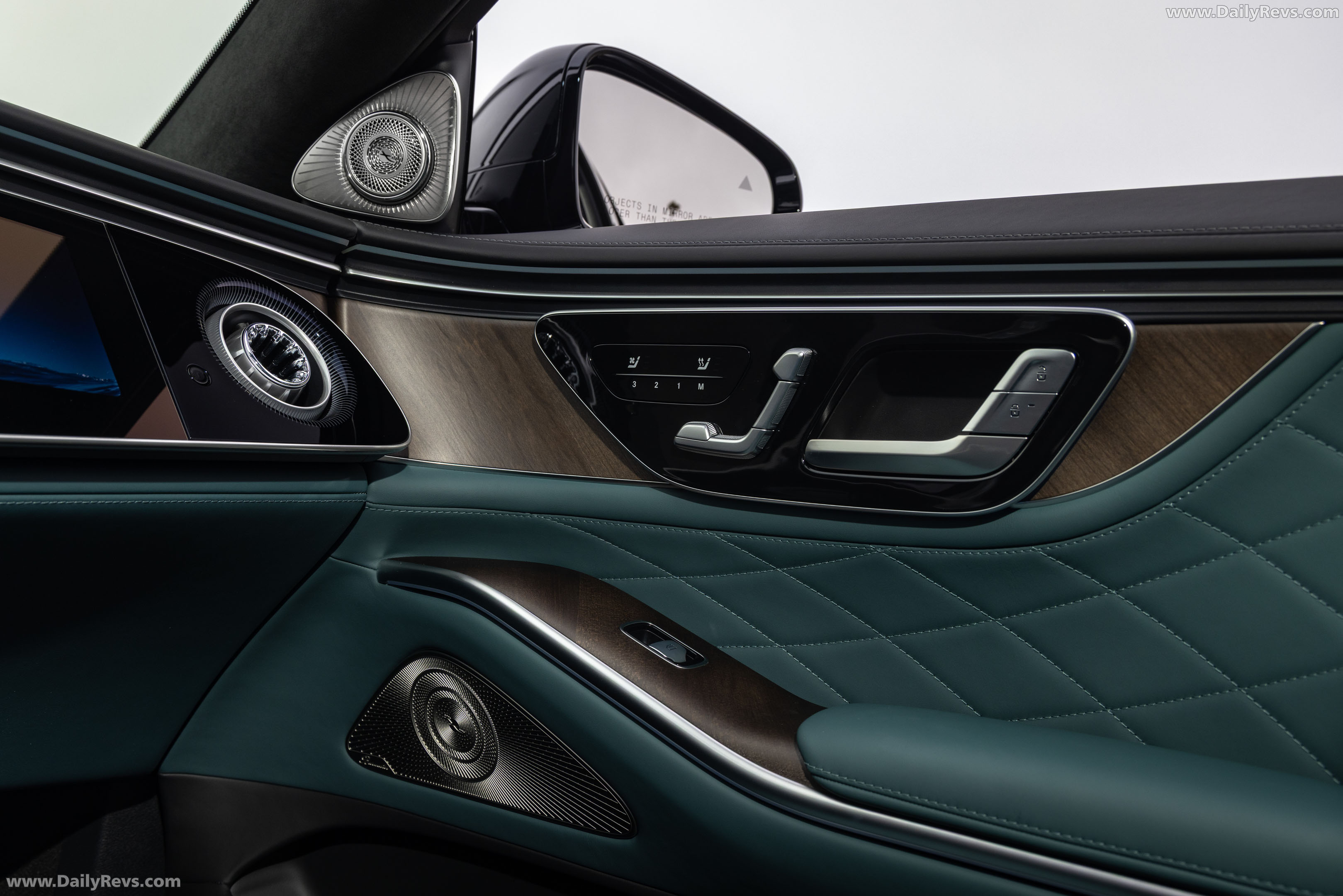 2027 Mercedes-Benz S 580 4MATIC W223 US Version Interior
