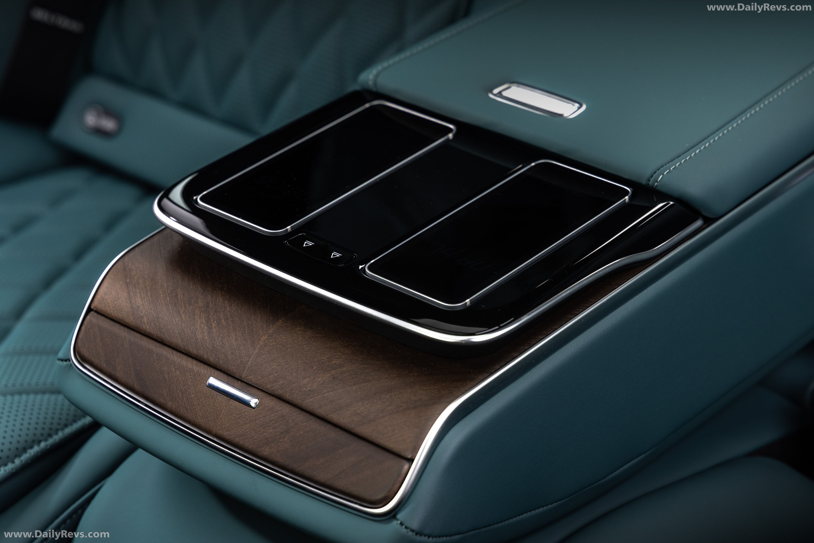 2027 Mercedes-Benz S 580 4MATIC W223 US Version Interior