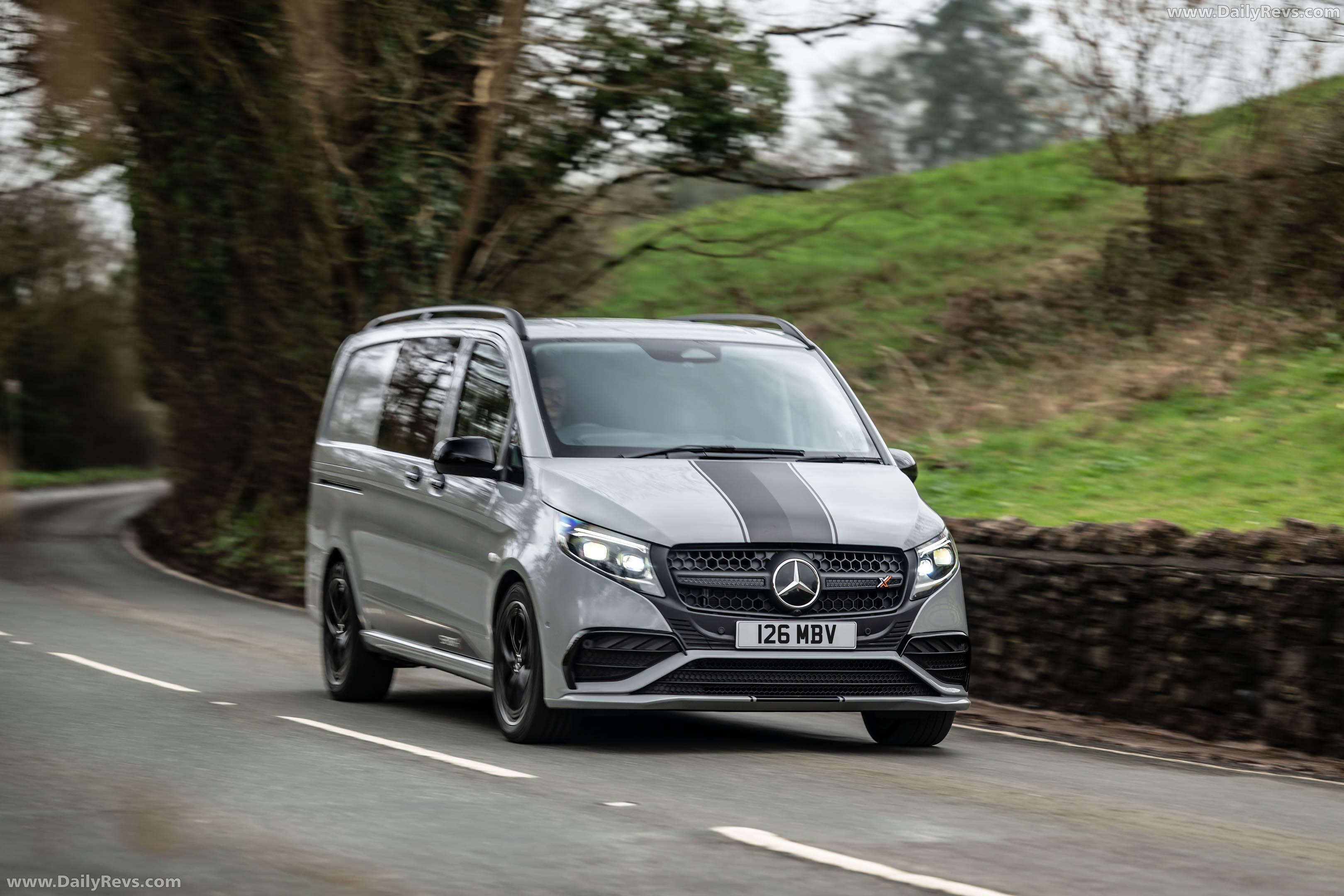 2026 Mercedes-Benz Vito Sport-X Front View