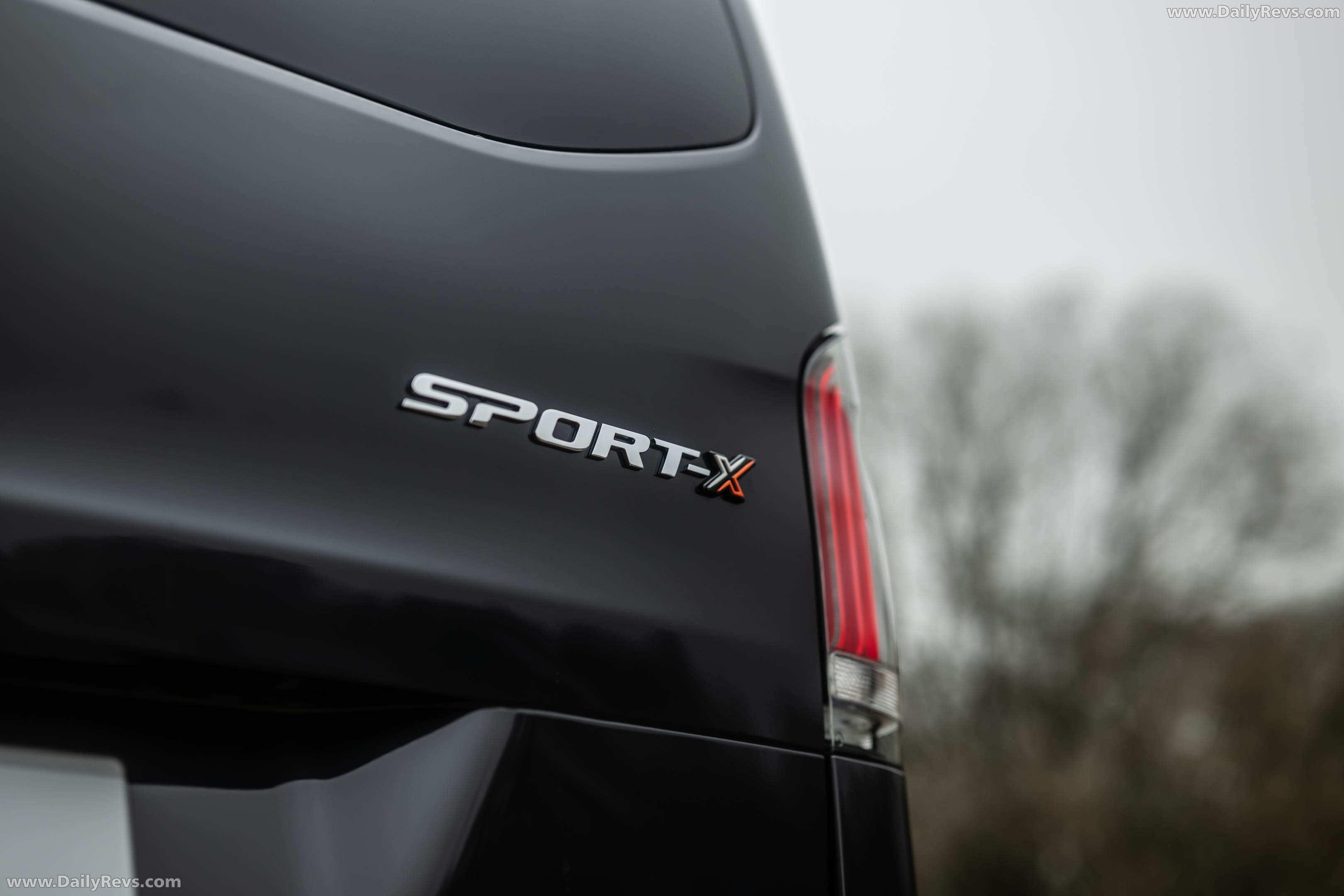 2026 Mercedes-Benz Vito Sport-X Exterior