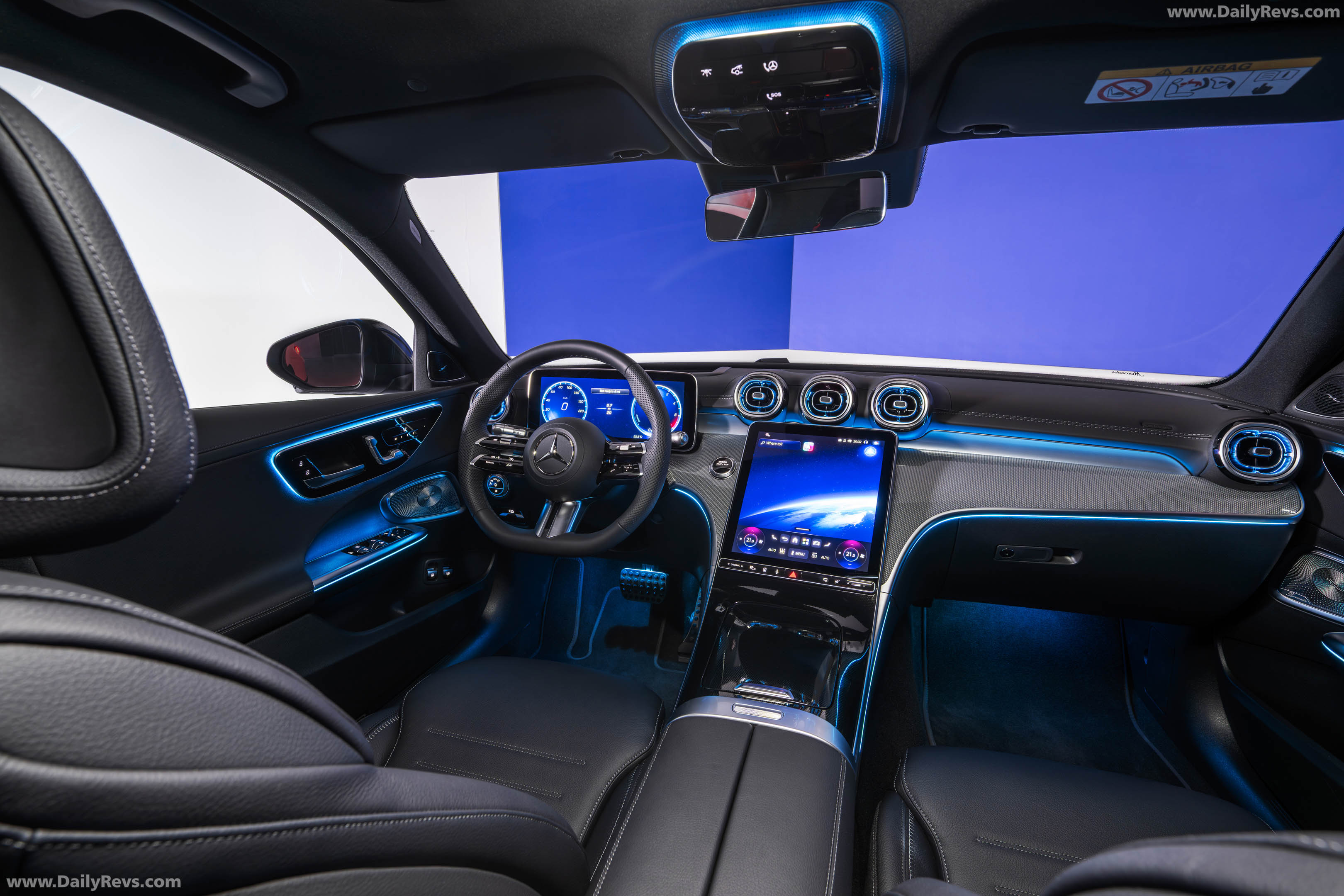 2027 Mercedes-Benz C 400 e Estate S206 Interior