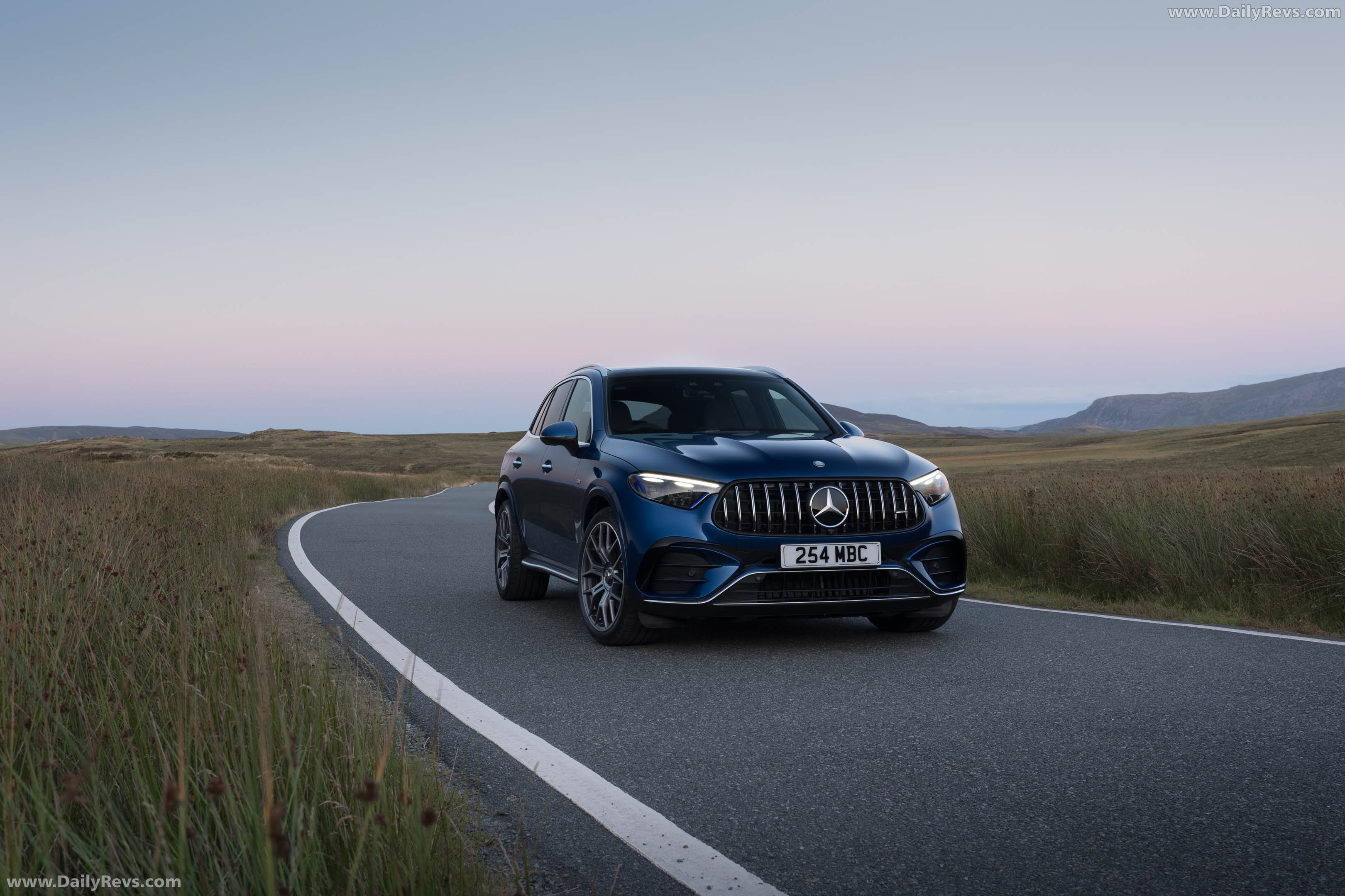 2027 Mercedes-Benz GLC 53 AMG X254 UK Version Front View