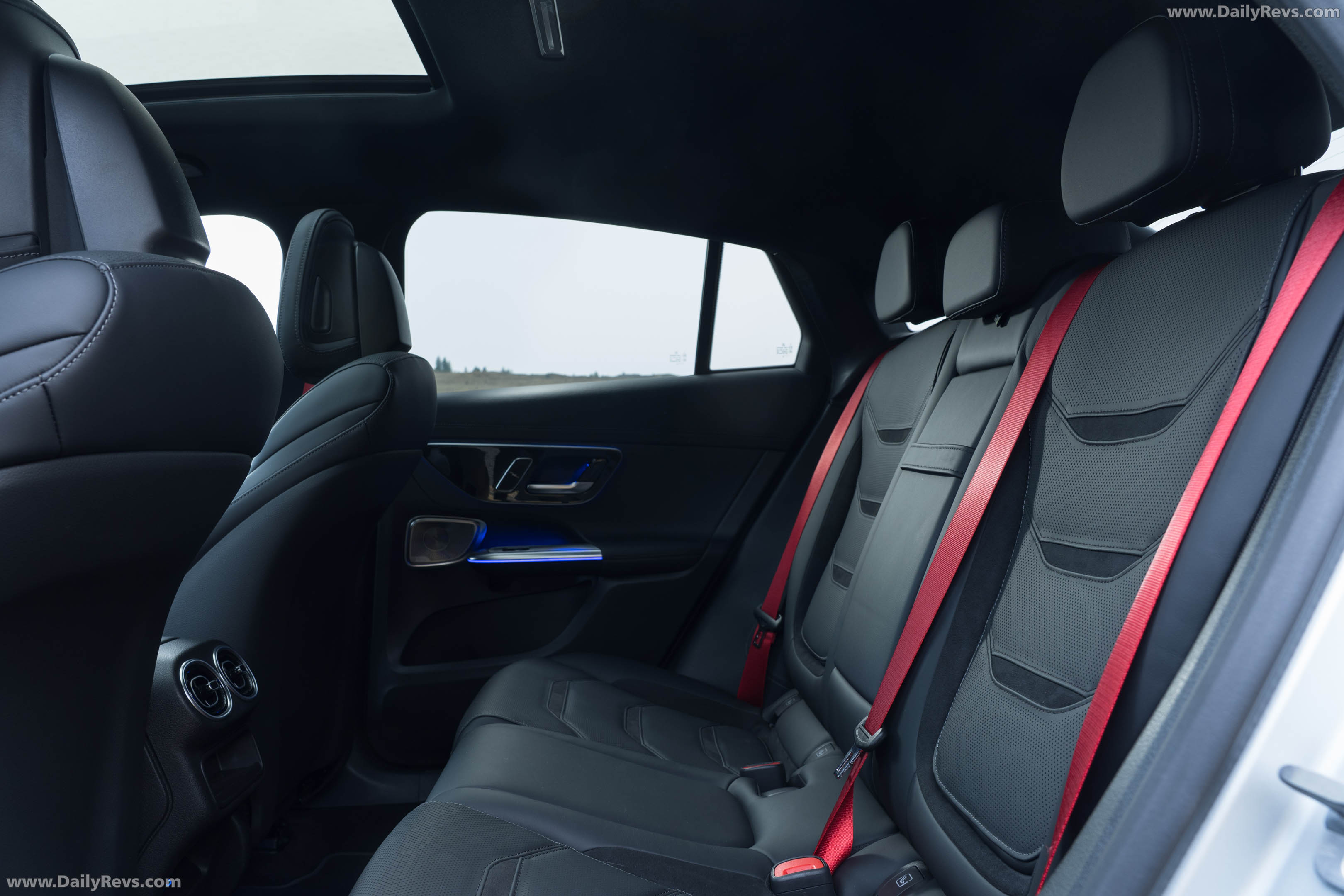 2027 Mercedes-Benz GLC 53 AMG Coupe C254 UK Version Interior