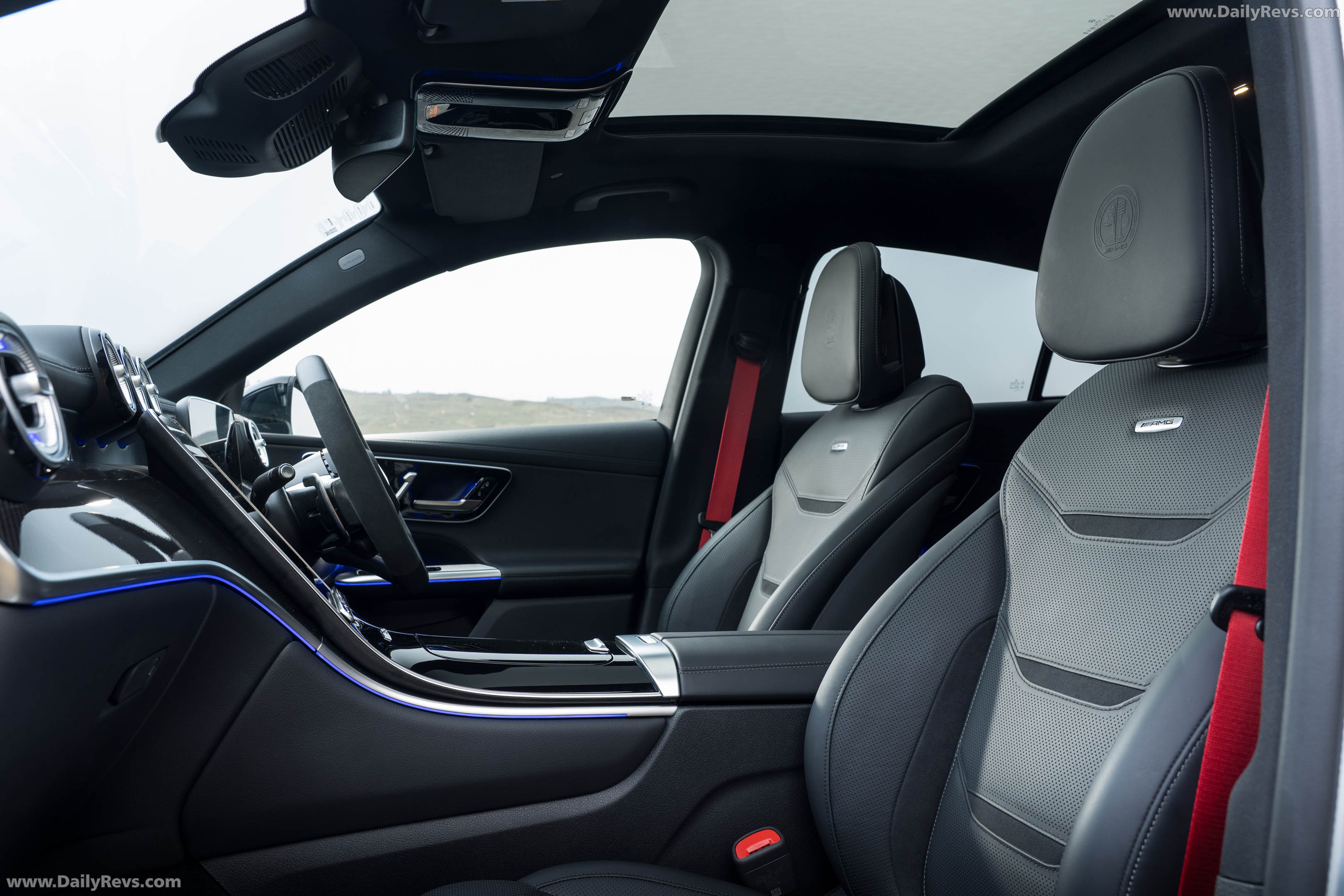 2027 Mercedes-Benz GLC 53 AMG Coupe C254 UK Version Interior