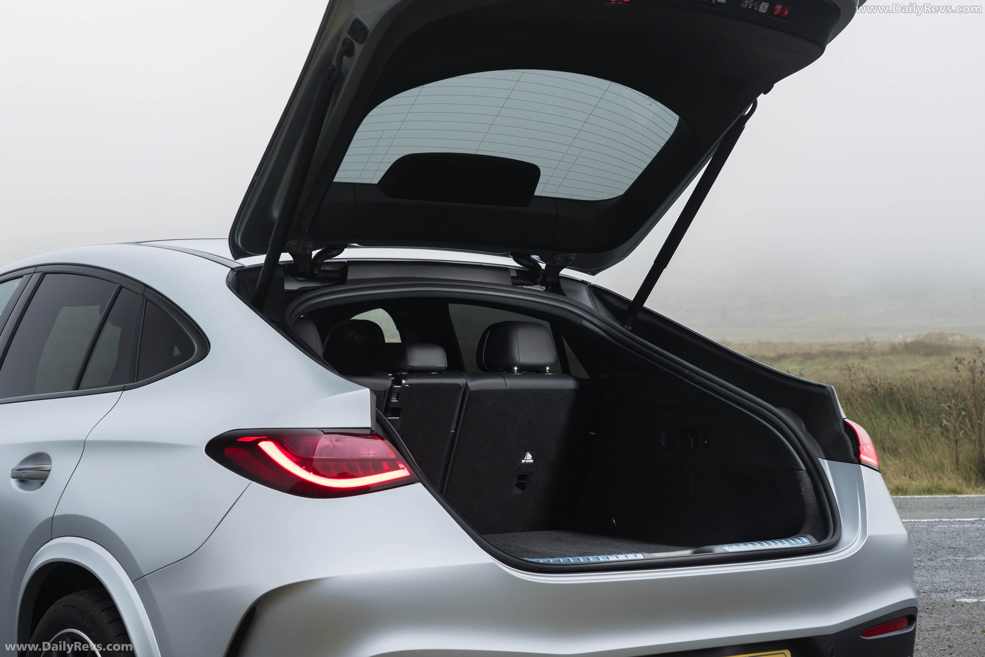 2027 Mercedes-Benz GLC 53 AMG Coupe C254 UK Version Interior