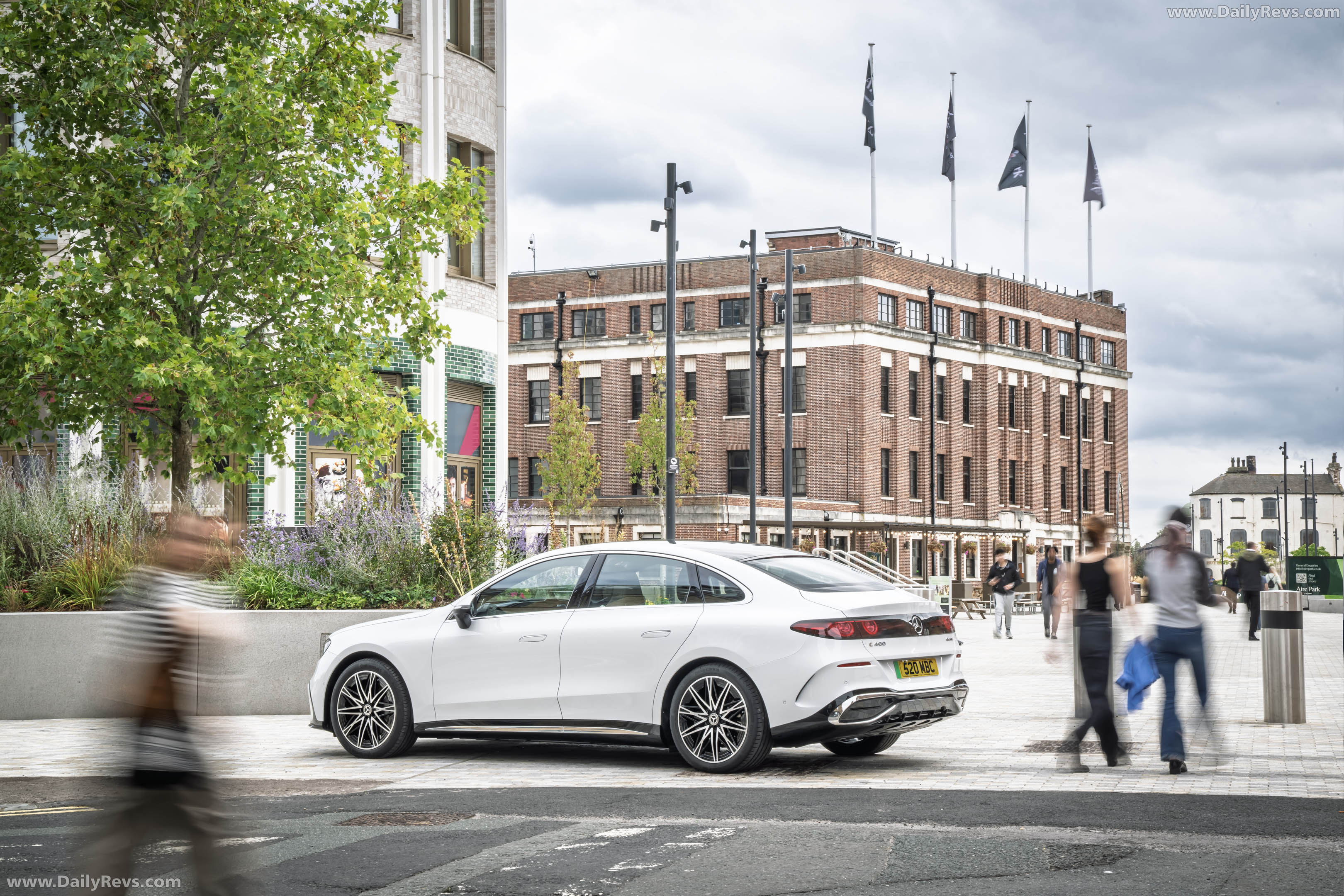 2027 Mercedes-Benz C-Class Electric W540 UK Version Rear View