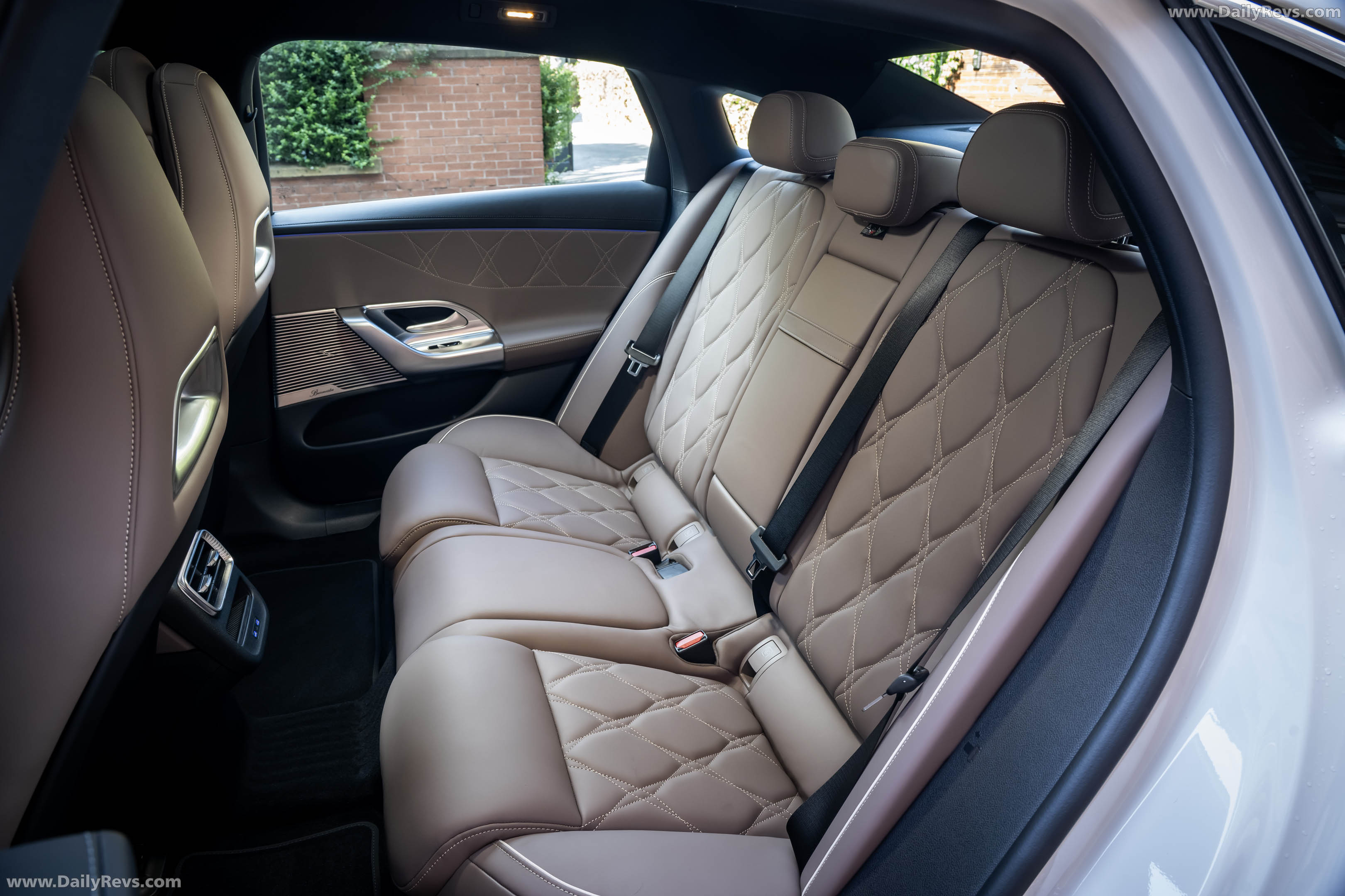 2027 Mercedes-Benz C-Class Electric W540 UK Version Interior