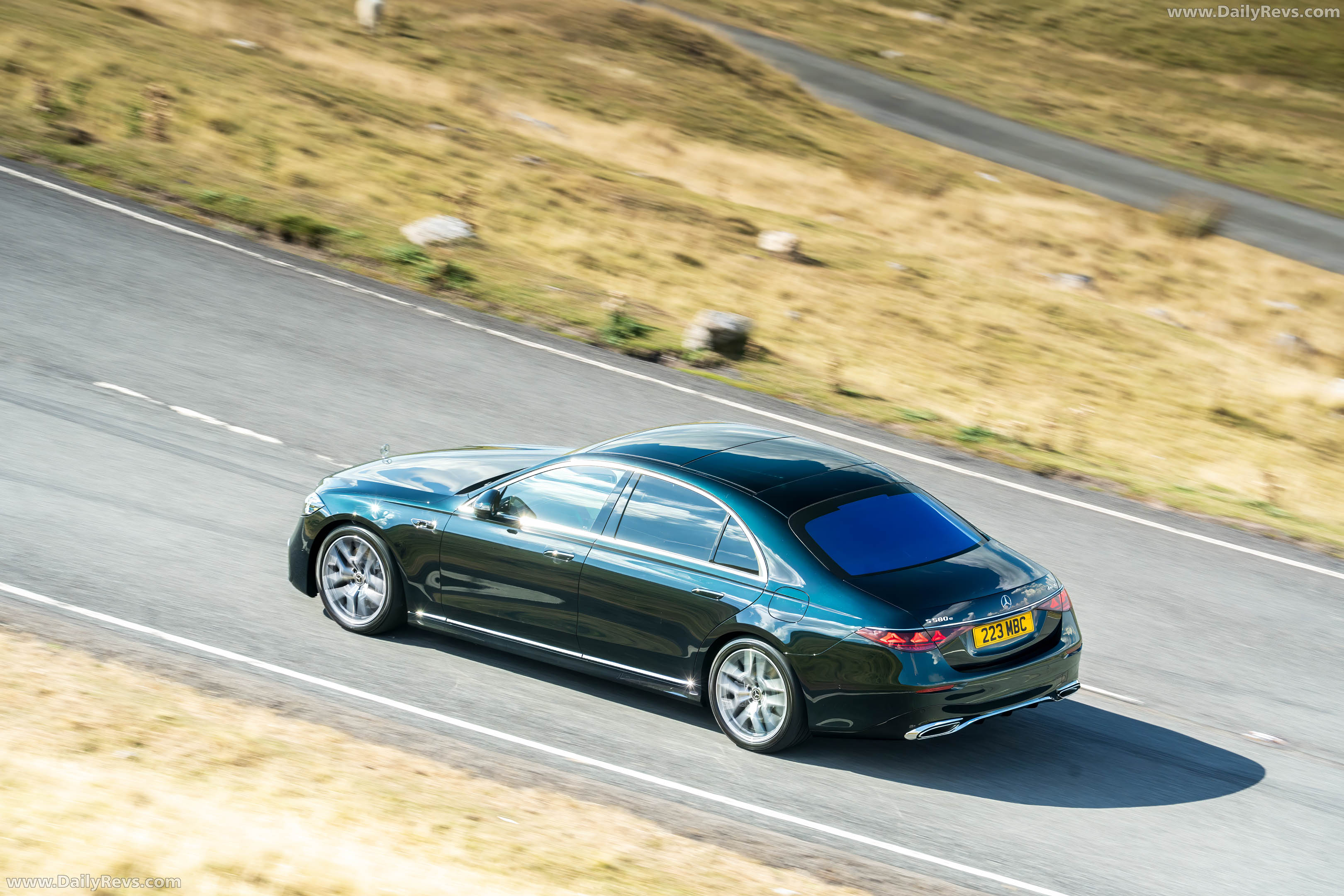 2027 Mercedes-Benz S-Class W223 UK Version Top View