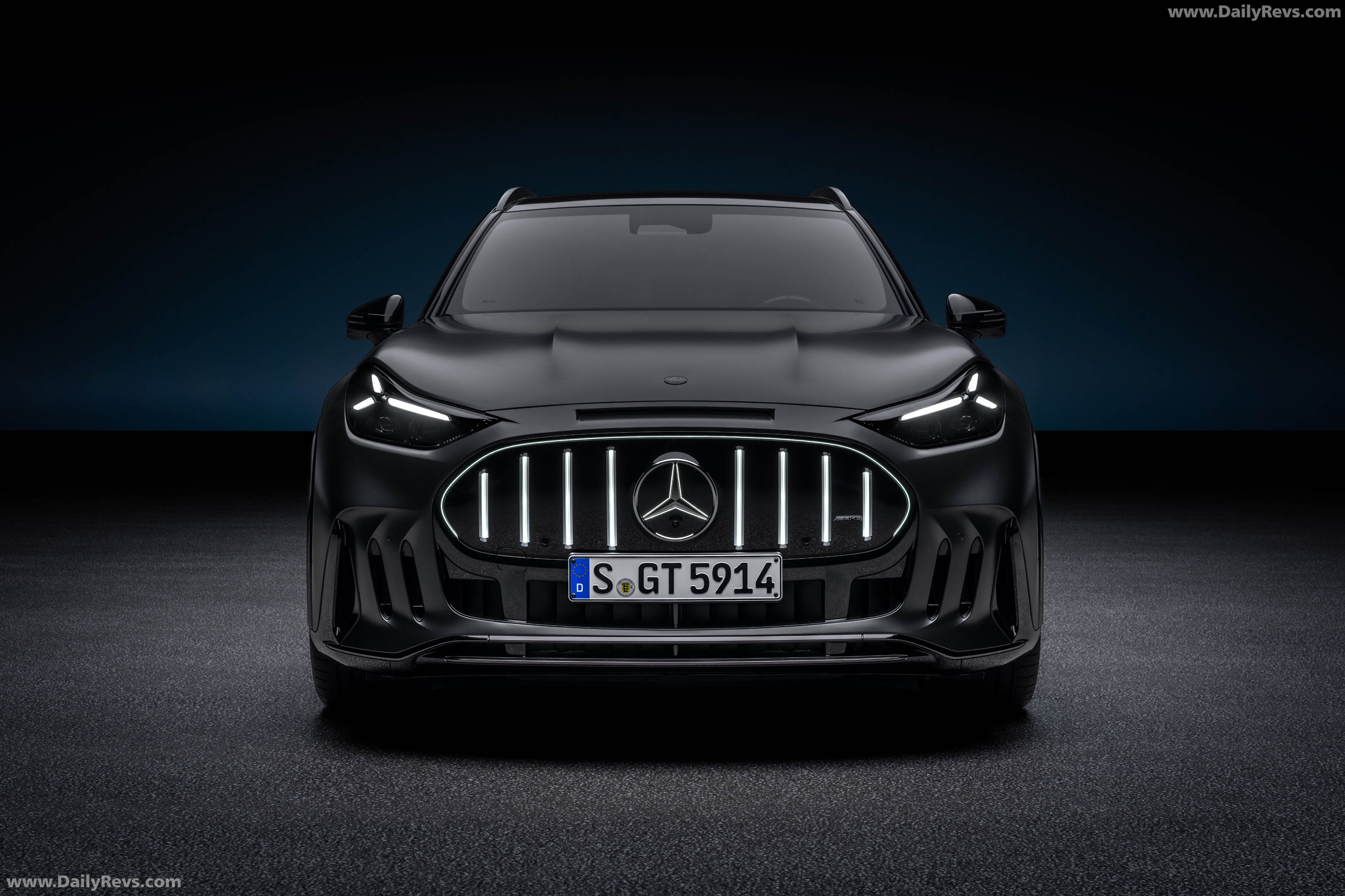 2027 Mercedes-Benz AMG GT SUV X591 Front View