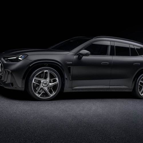 2027 Mercedes-Benz AMG GT SUV X591 Side View