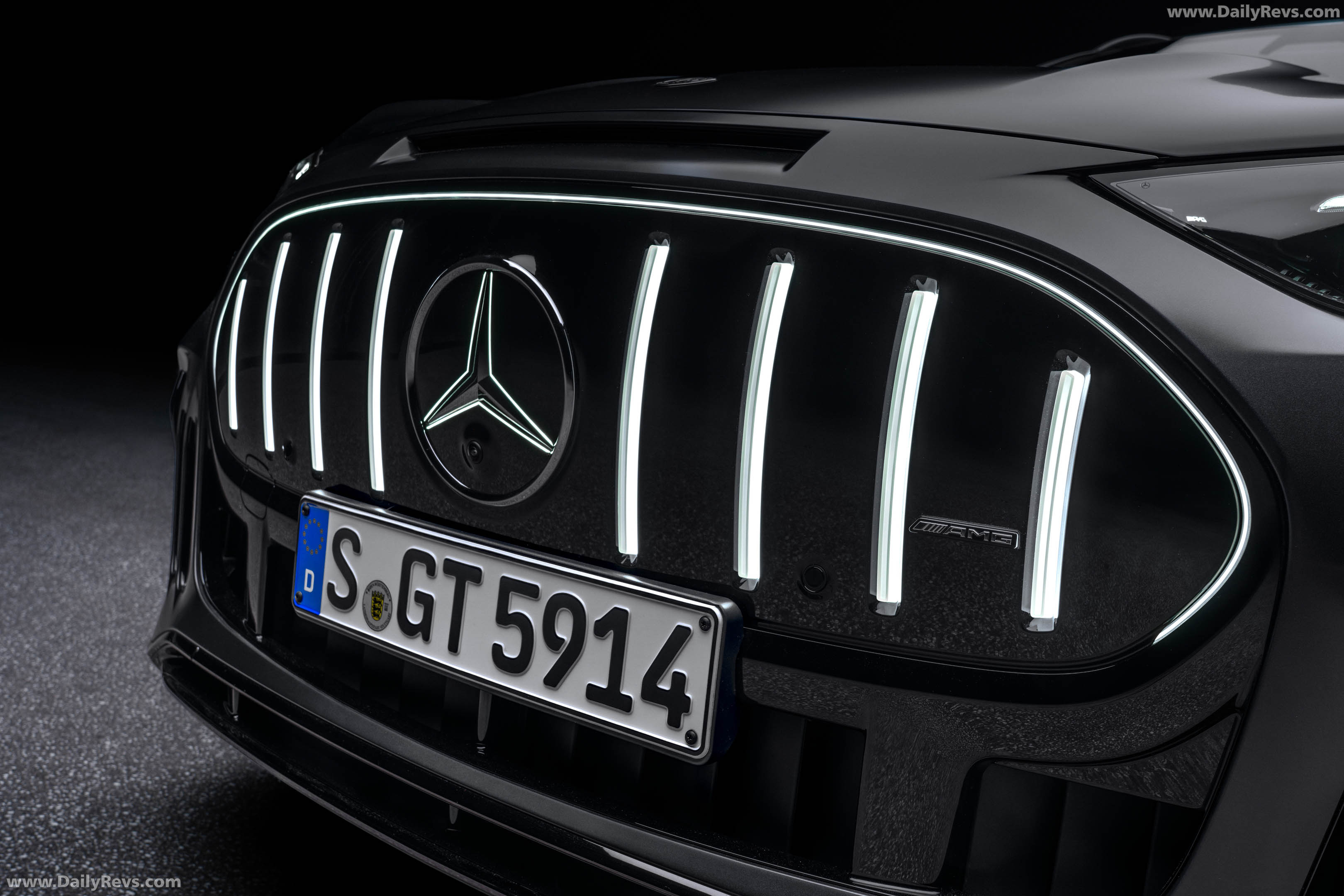 2027 Mercedes-Benz AMG GT SUV X591 Exterior
