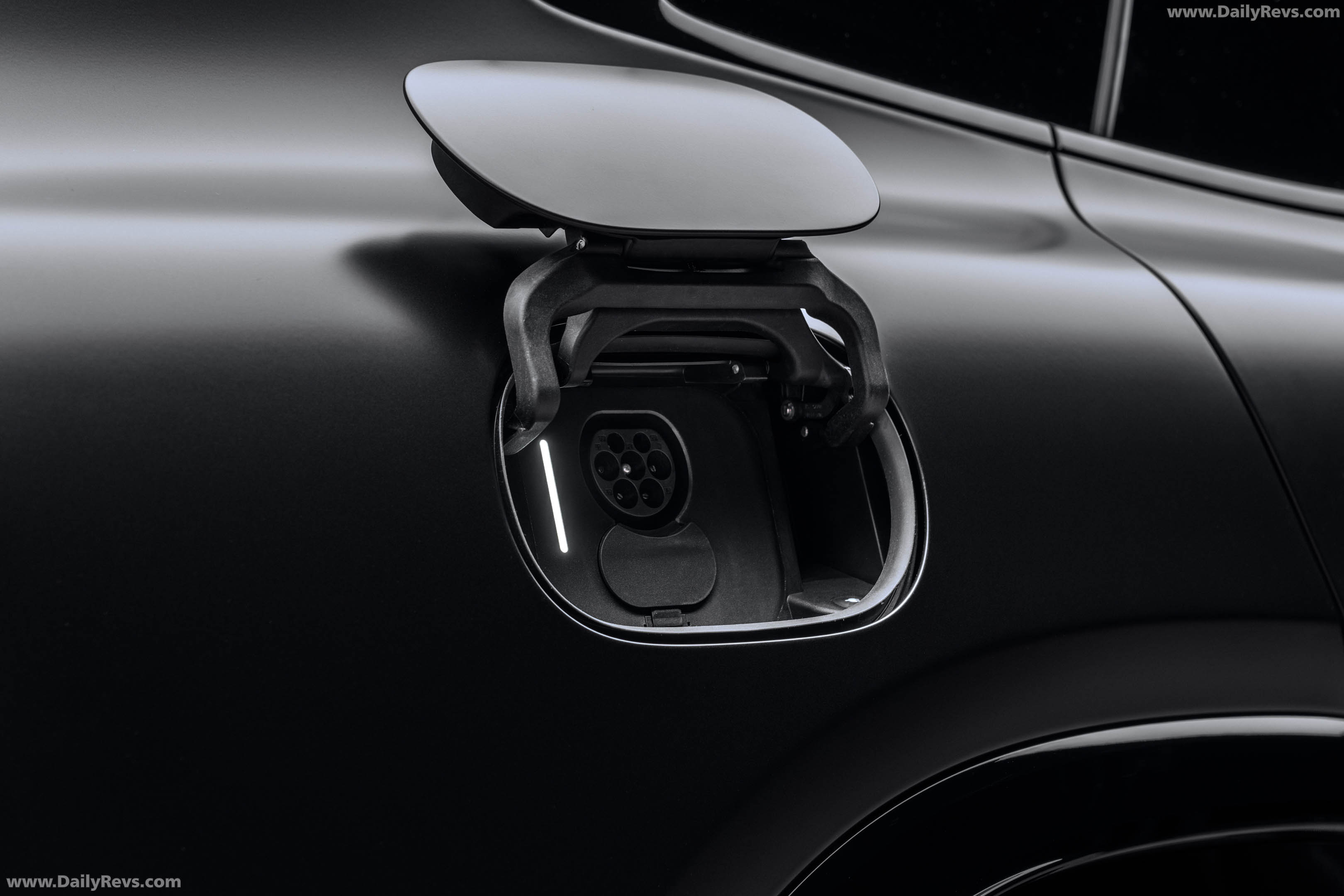2027 Mercedes-Benz AMG GT SUV X591 Exterior