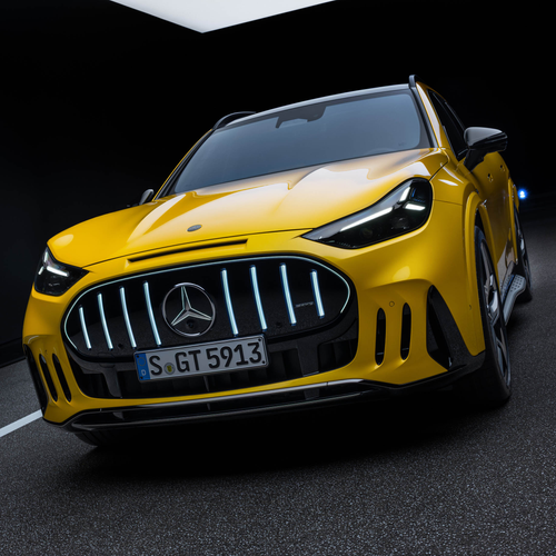 2027 Mercedes-Benz AMG GT 63 SUV X591 Front View