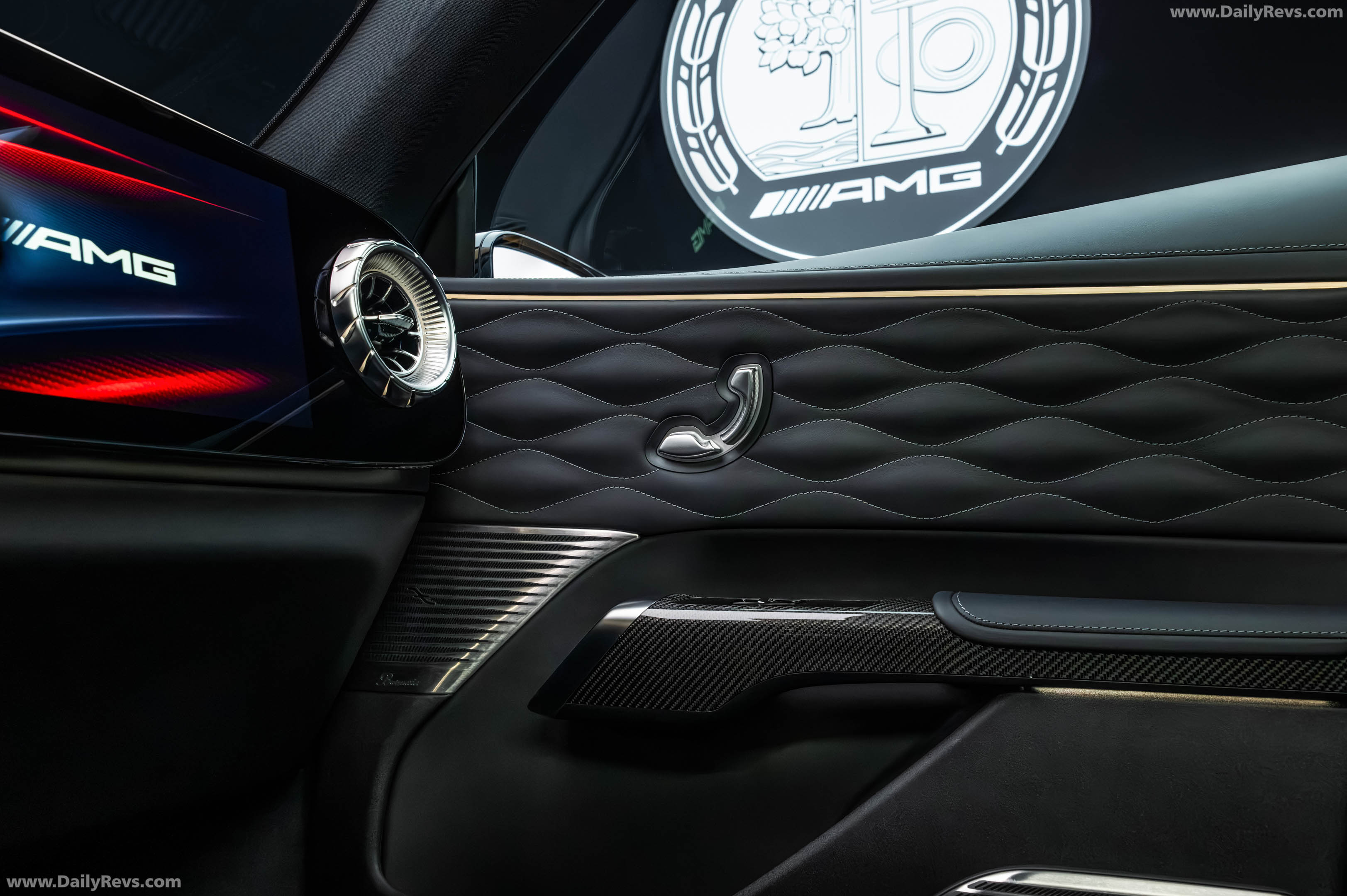 2027 Mercedes-Benz AMG GT 63 SUV X591 Interior