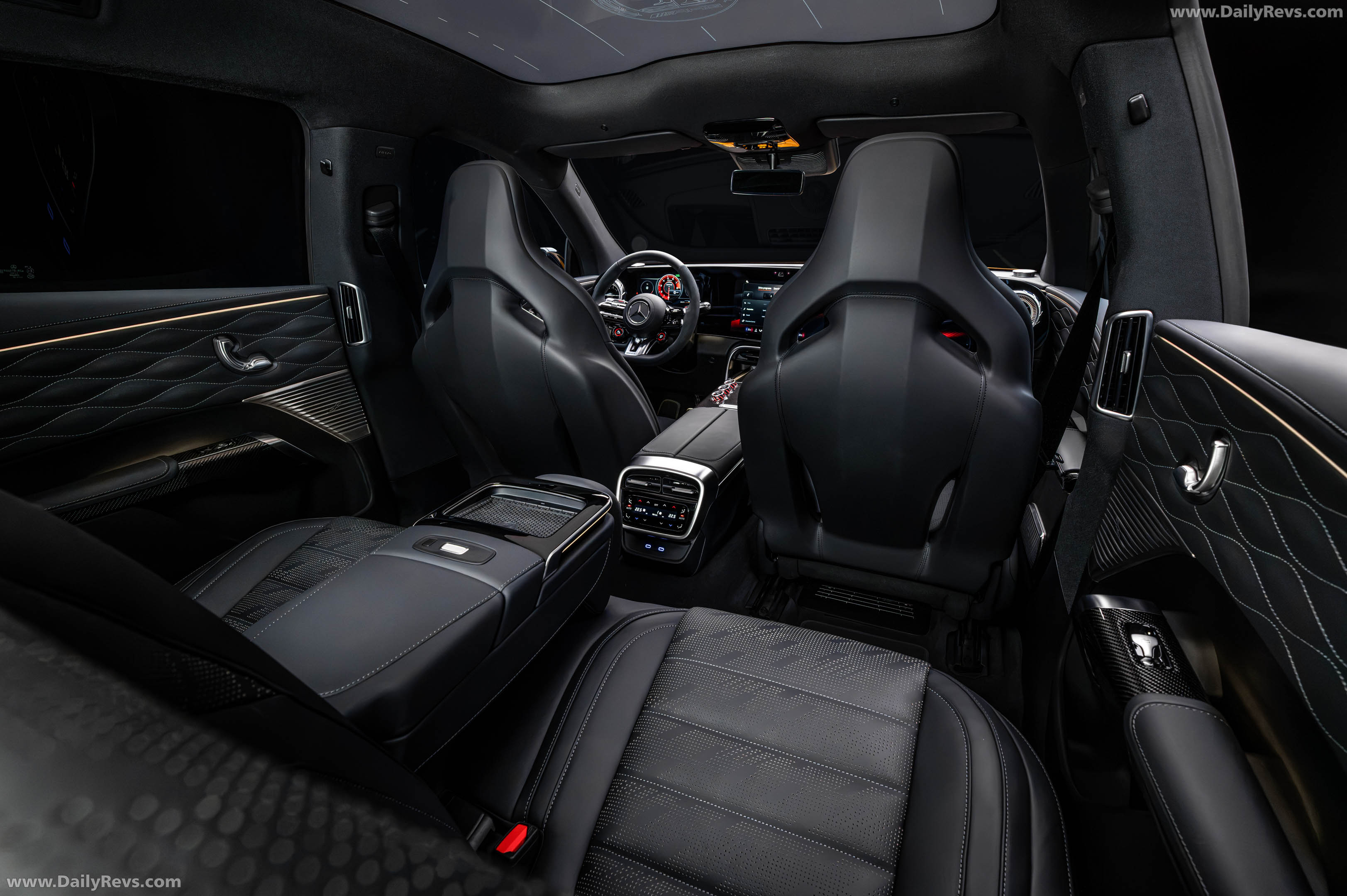 2027 Mercedes-Benz AMG GT 63 SUV X591 Interior