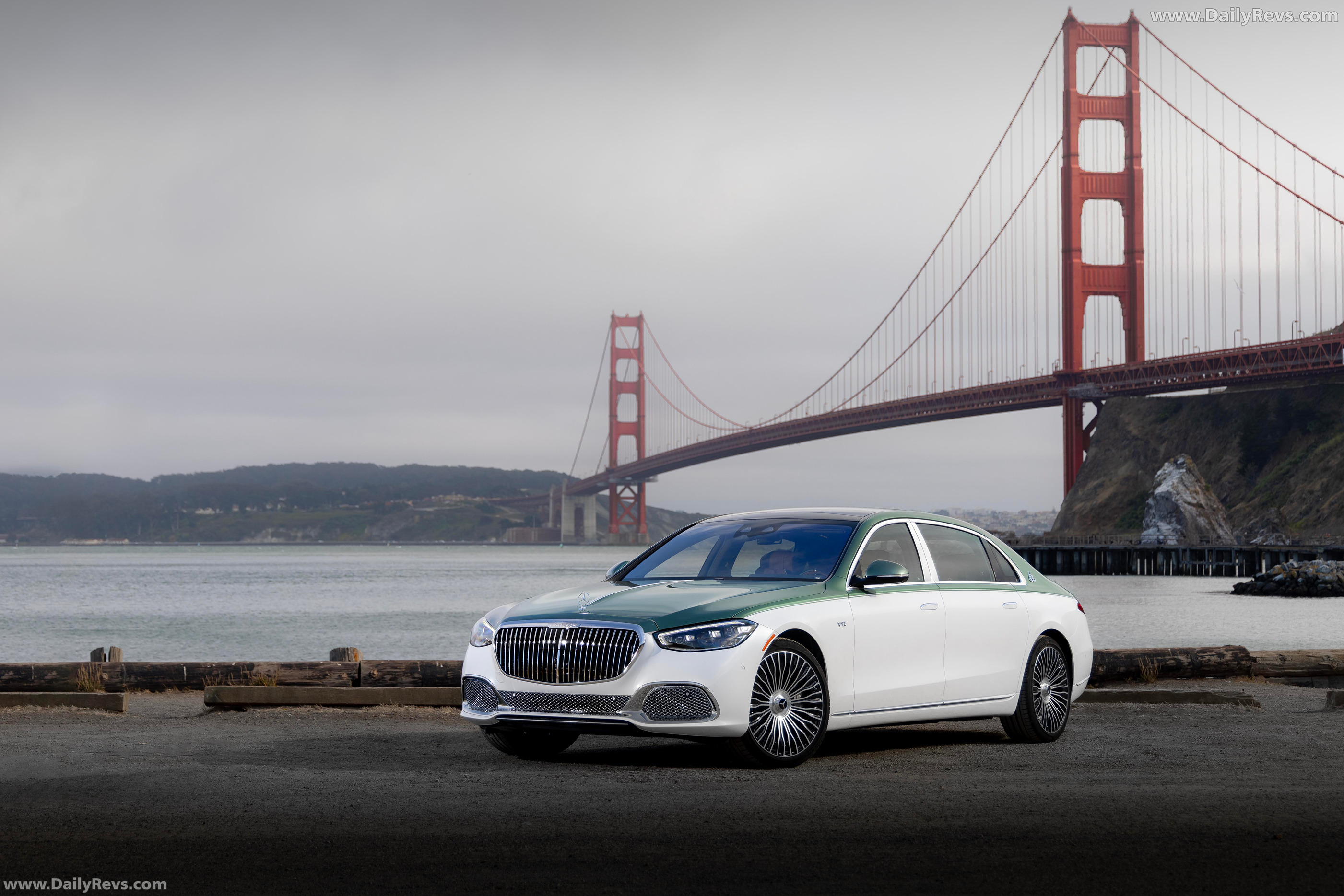 2026 Mercedes-Maybach S 680 Edition Emerald Isle Front View