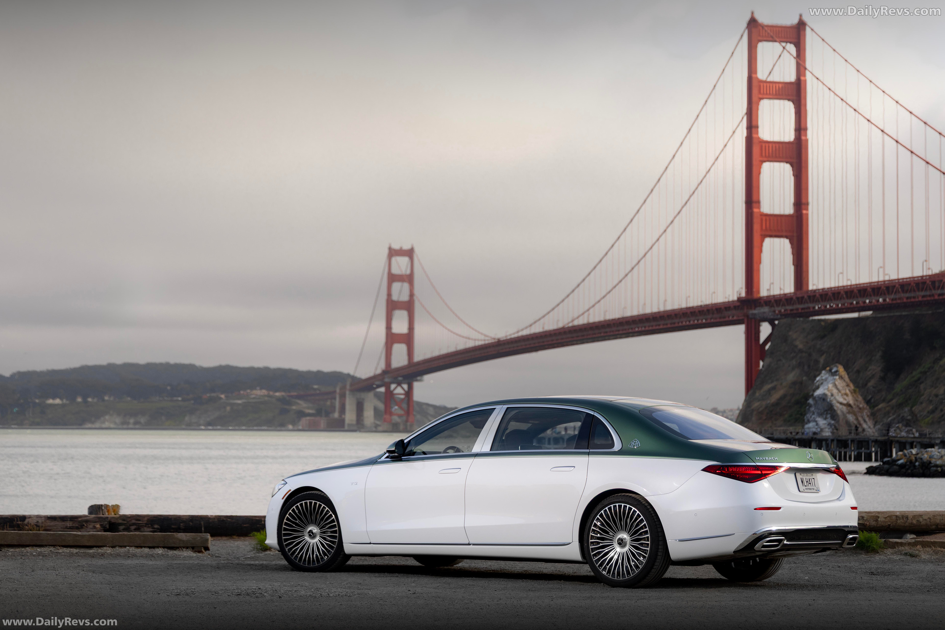 2026 Mercedes-Maybach S 680 Edition Emerald Isle Rear View