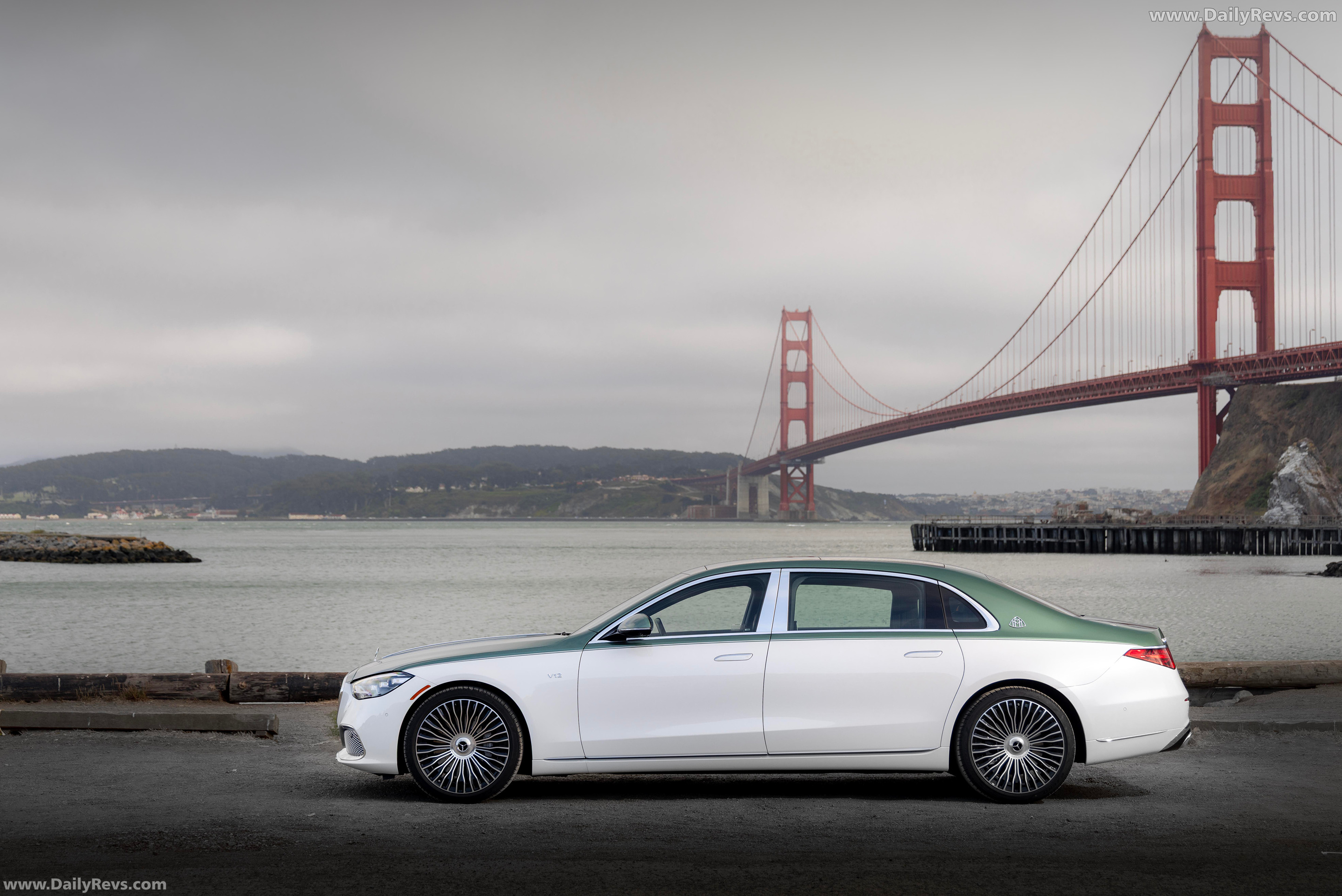 2026 Mercedes-Maybach S 680 Edition Emerald Isle Side View