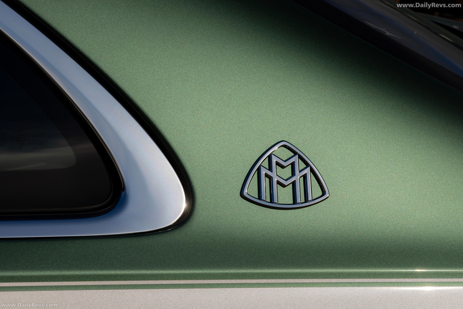 2026 Mercedes-Maybach S 680 Edition Emerald Isle Exterior
