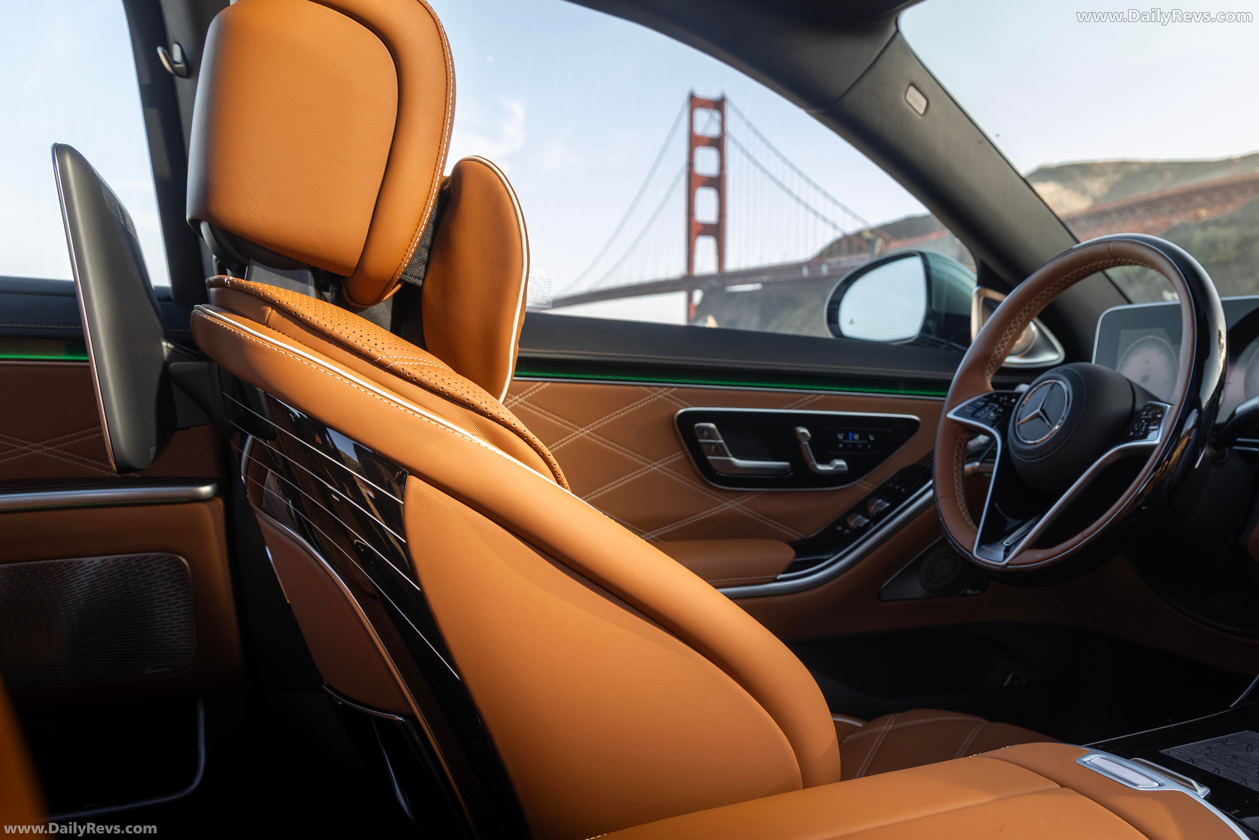 2026 Mercedes-Maybach S 680 Edition Emerald Isle Interior