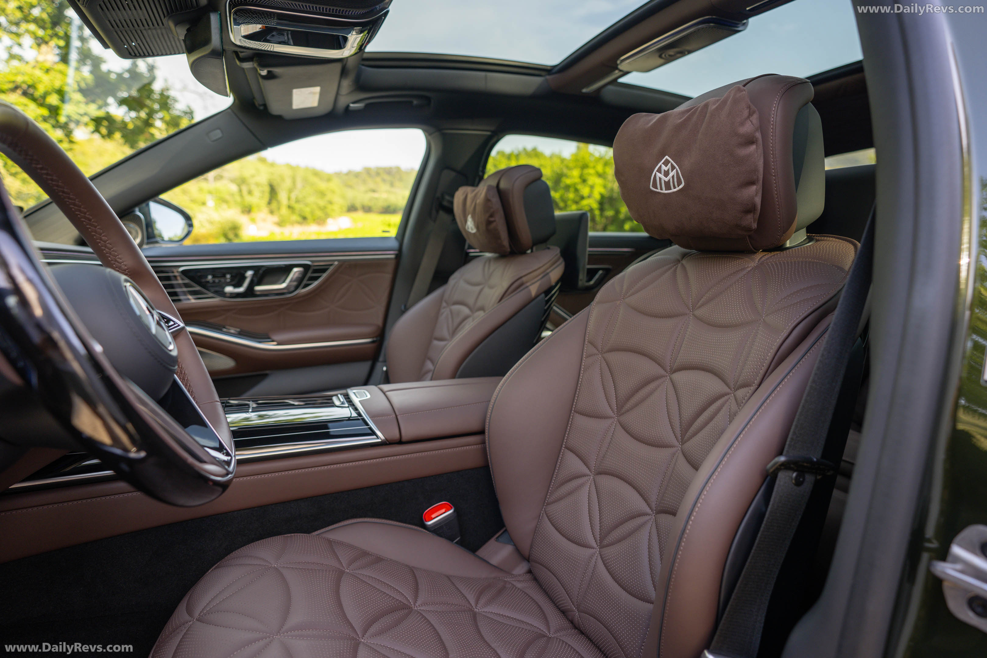 2027 Mercedes-Maybach S 580 Manufaktur Interior