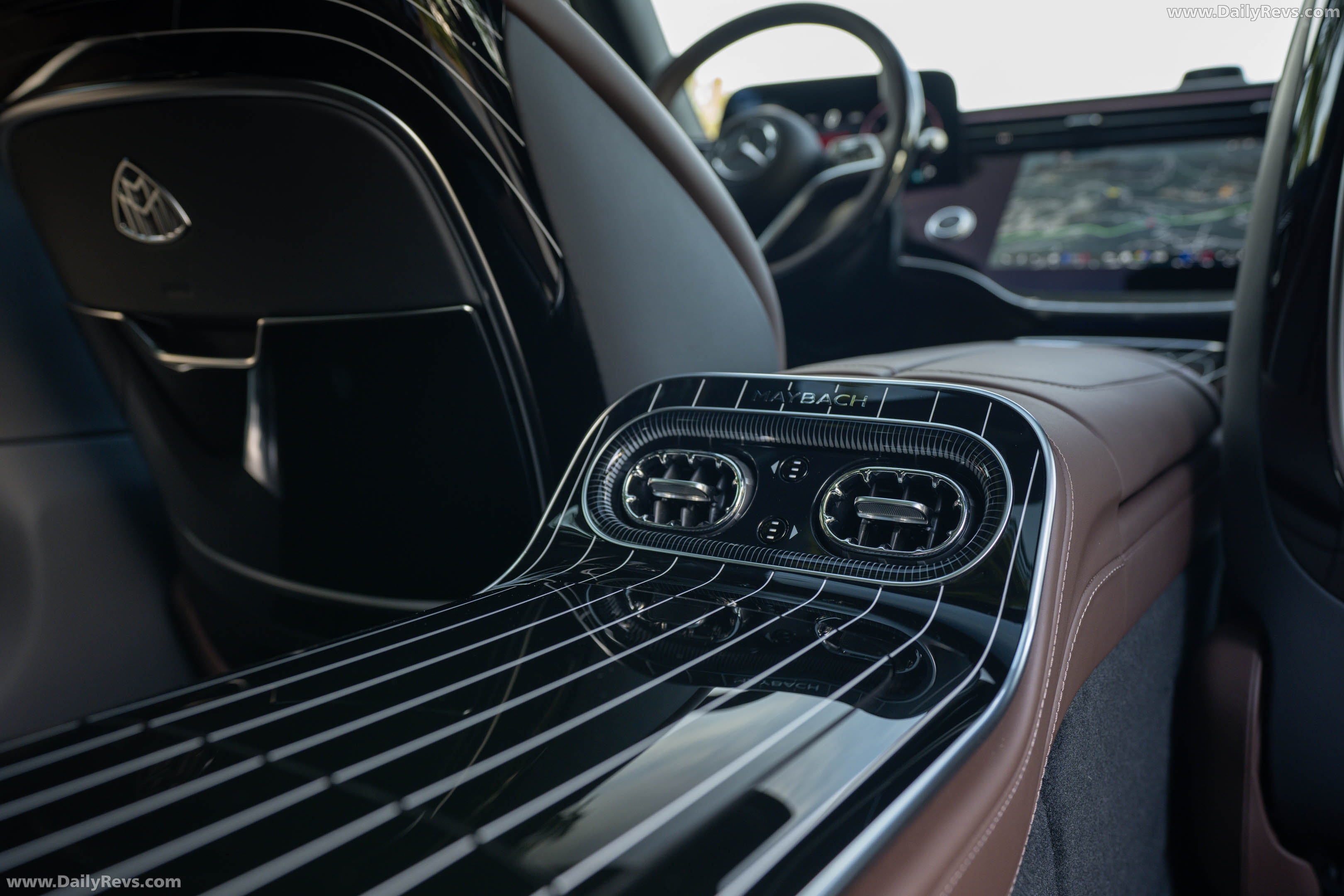 2027 Mercedes-Maybach S 580 Manufaktur Interior