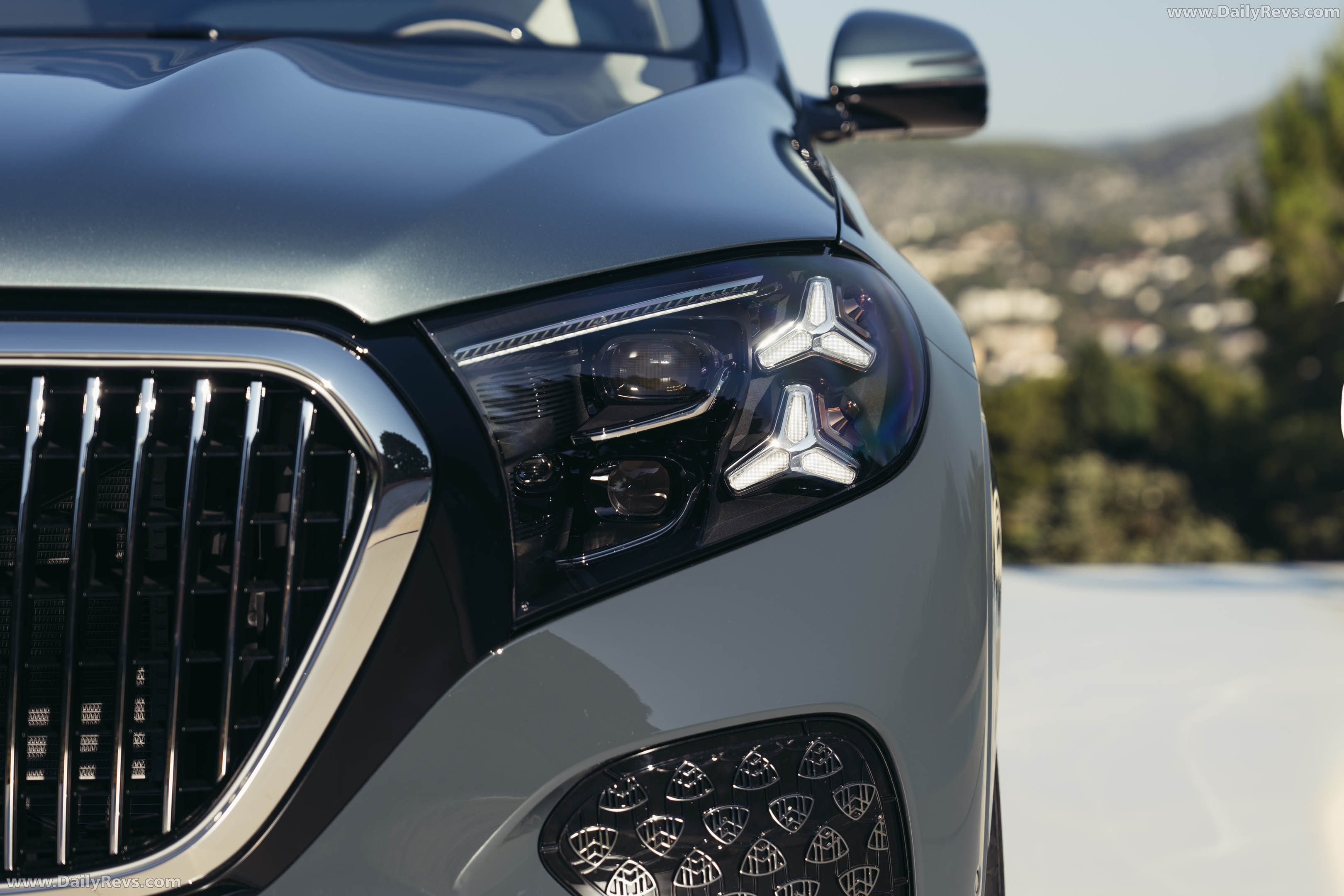 2027 Mercedes-Maybach GLS 680 Exterior