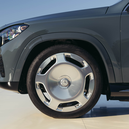 2027 Mercedes-Maybach GLS 680 Exterior