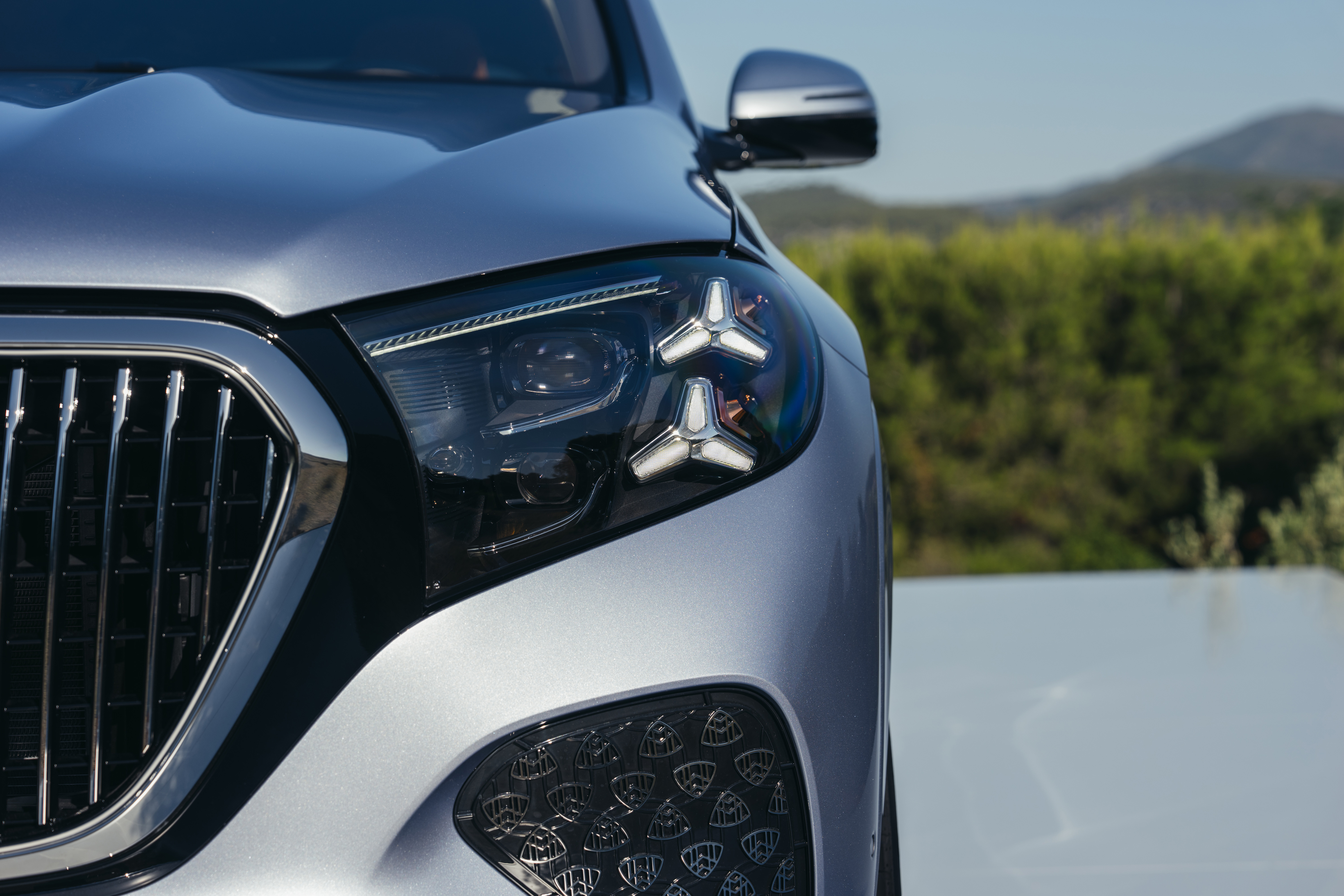 2027 Mercedes-Maybach GLS 680 Manufaktur Cote dAzur Exterior