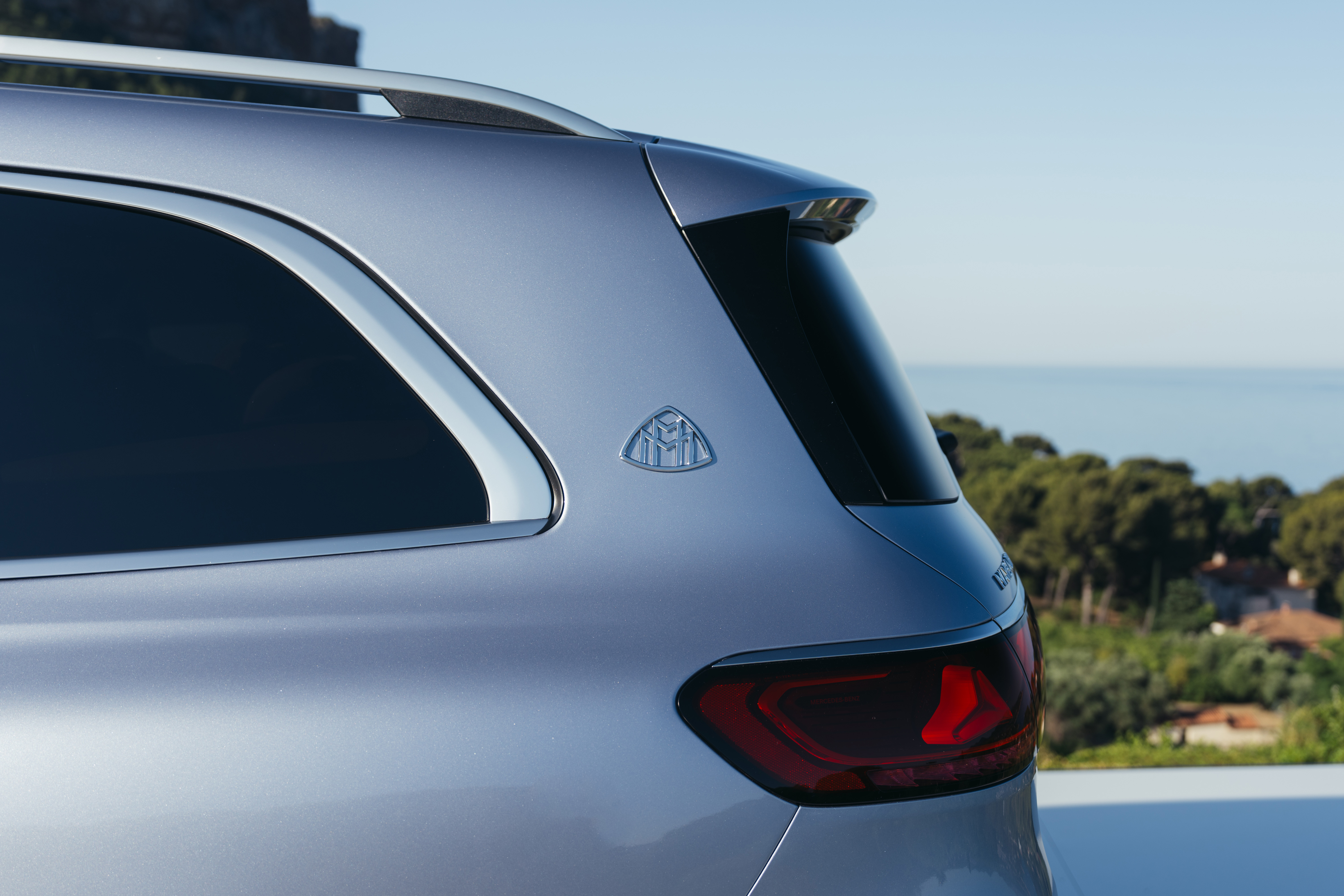 2027 Mercedes-Maybach GLS 680 Manufaktur Cote dAzur Exterior