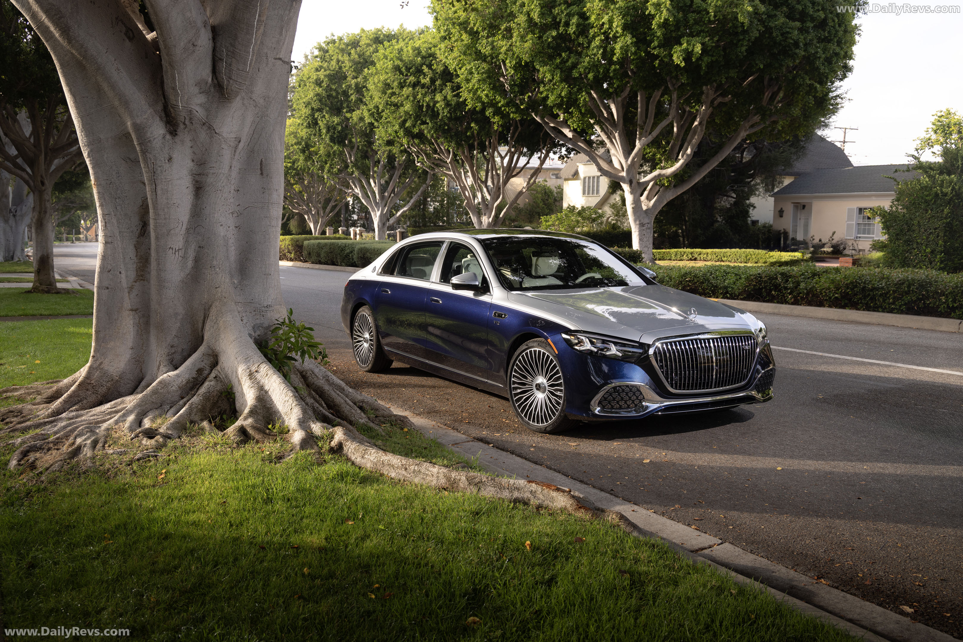 2027 Mercedes-Maybach S 680 US Version Front View