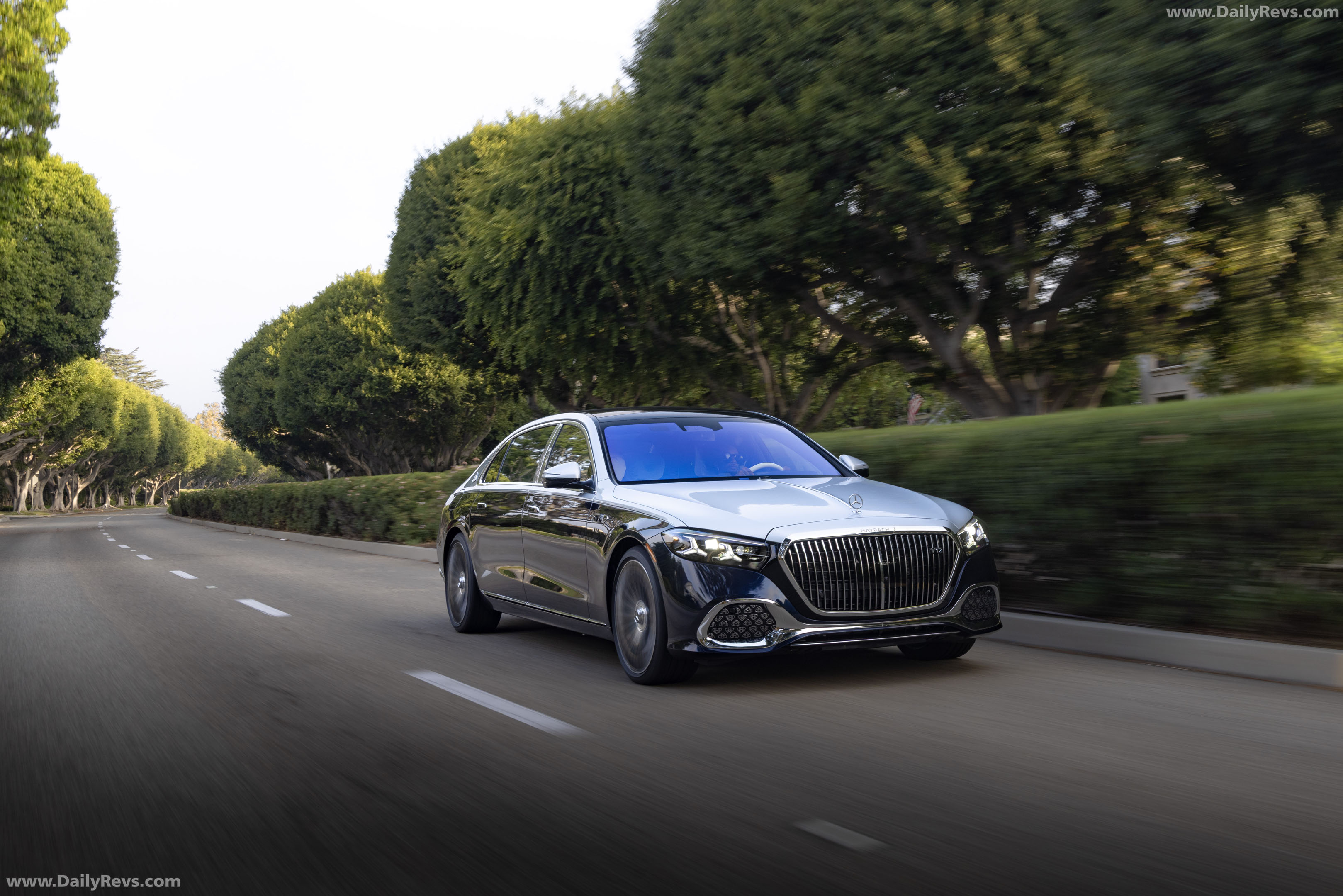 2027 Mercedes-Maybach S 680 US Version Front View