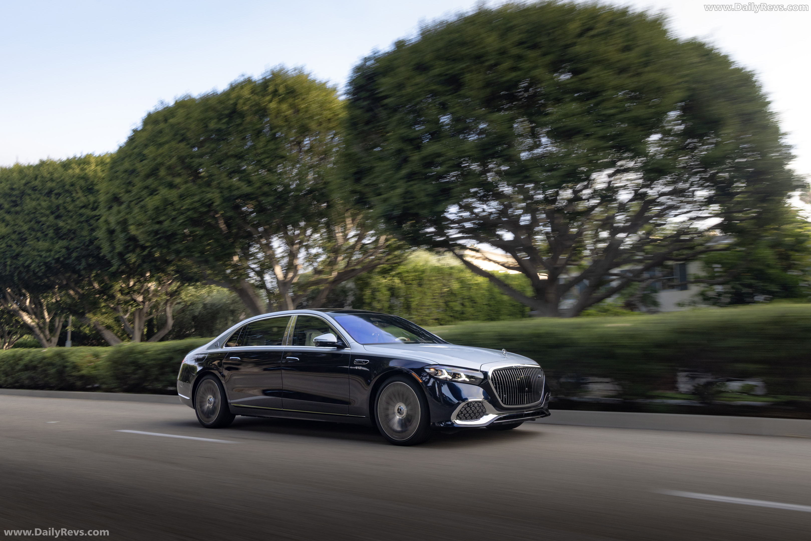 2027 Mercedes-Maybach S 680 US Version Front View