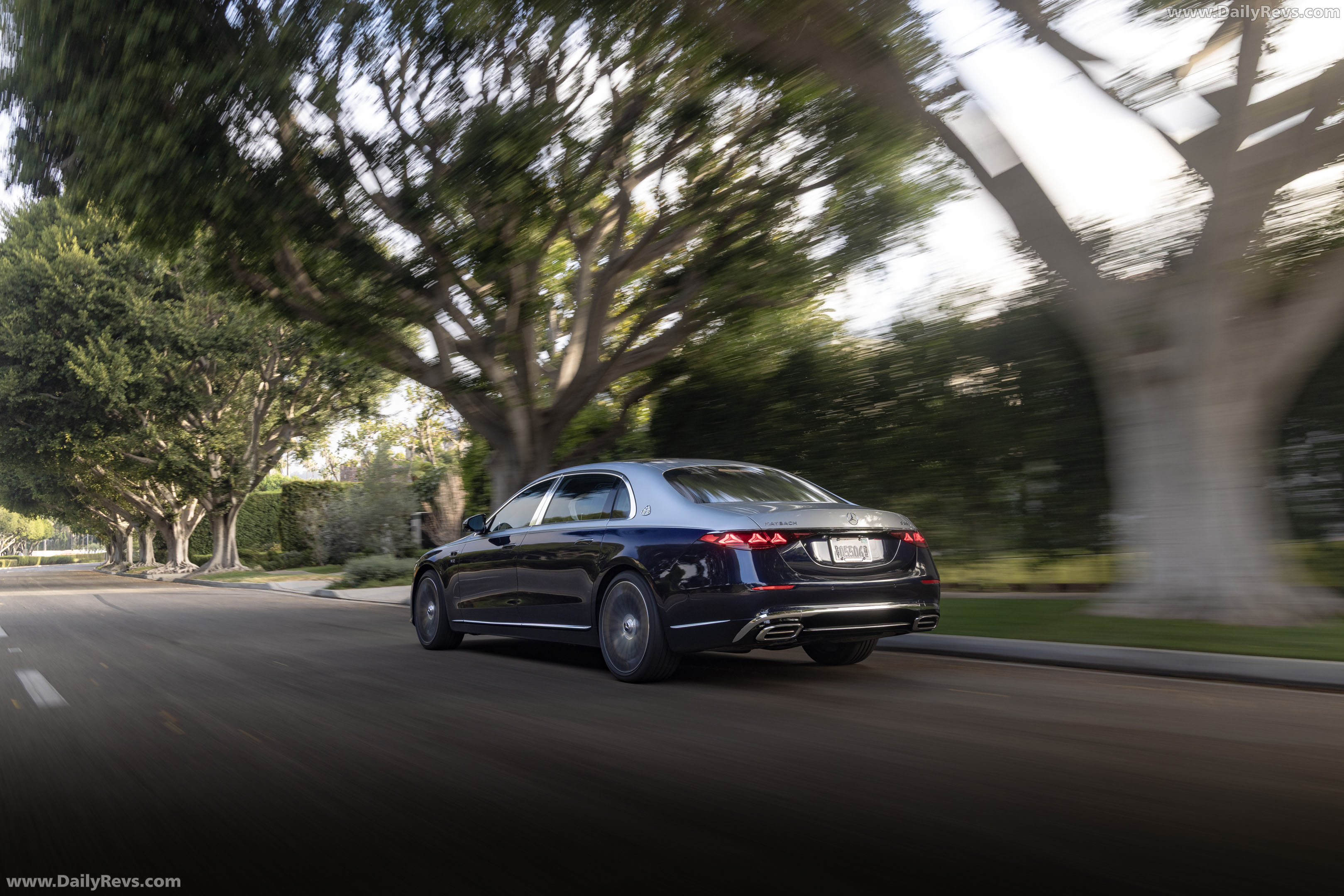 2027 Mercedes-Maybach S 680 US Version Rear View