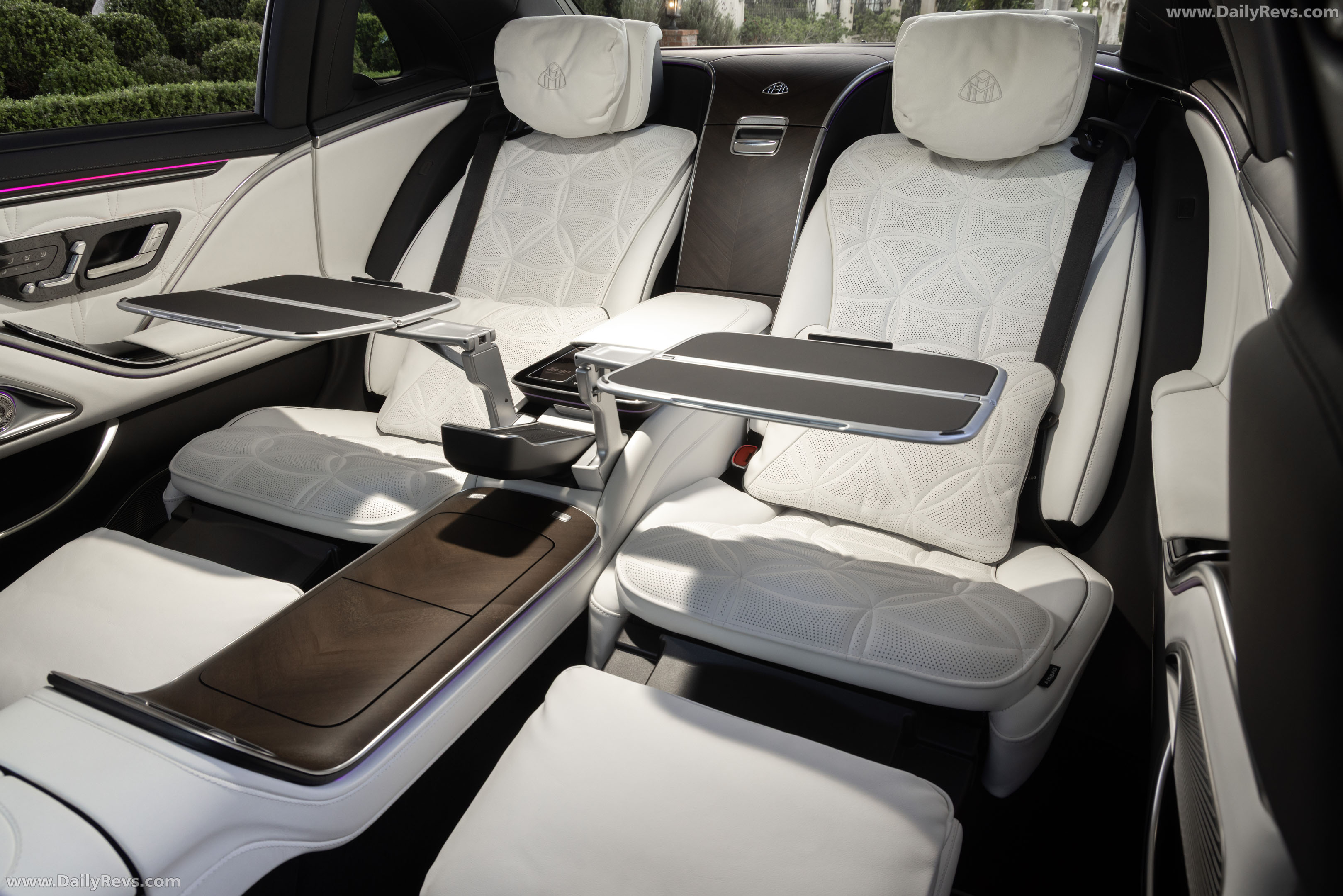 2027 Mercedes-Maybach S 680 US Version Interior