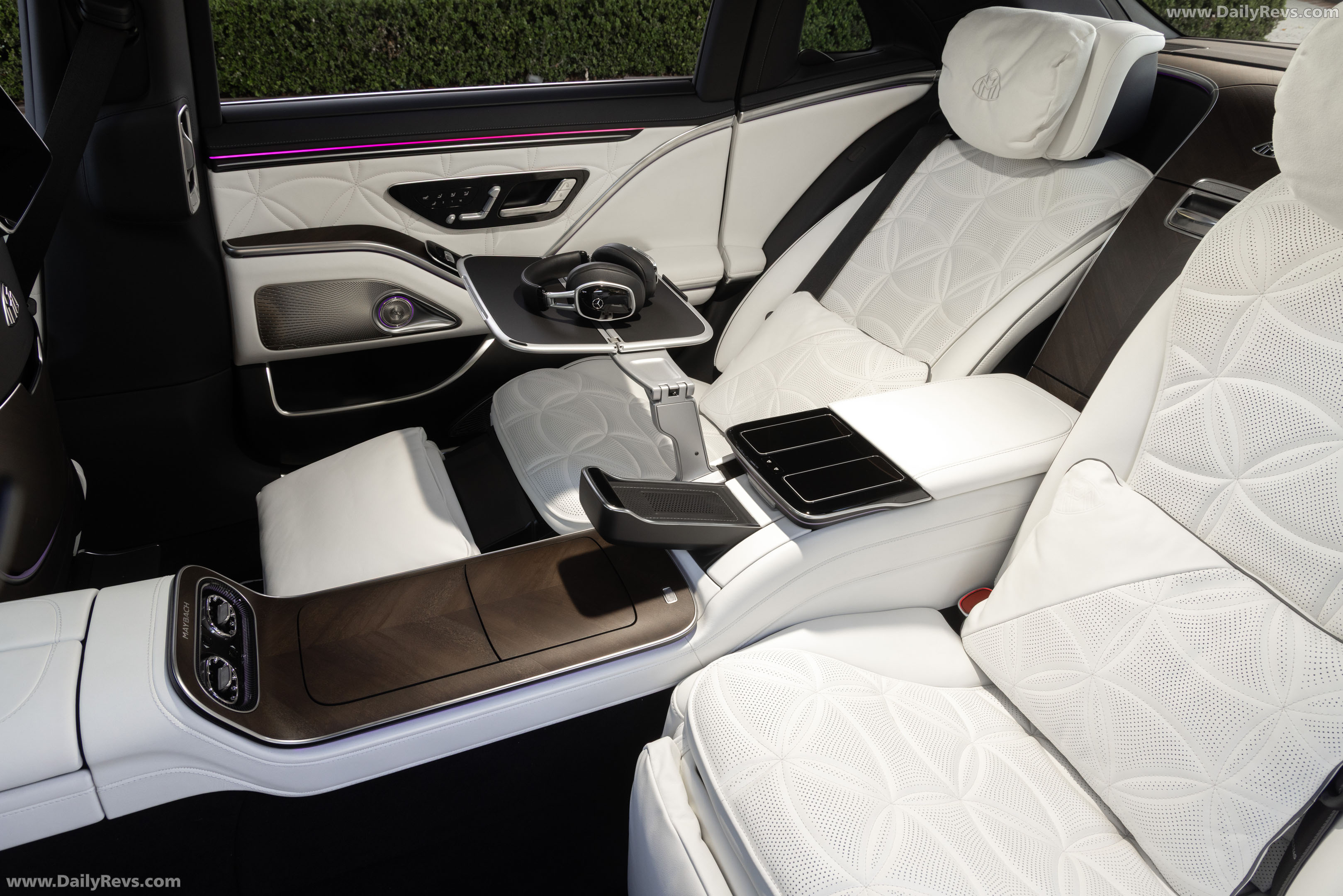 2027 Mercedes-Maybach S 680 US Version Interior