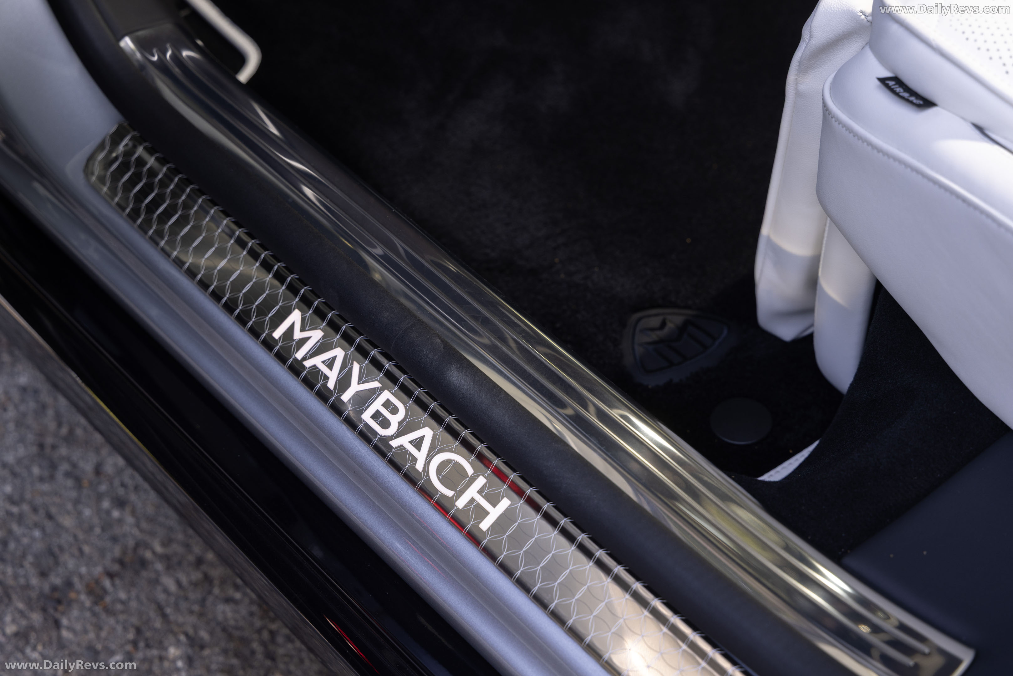 2027 Mercedes-Maybach S 680 US Version Interior
