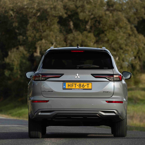2025 Mitsubishi Outlander PHEV European Version Rear View