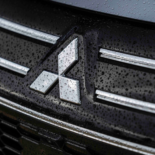 2025 Mitsubishi Outlander PHEV European Version Exterior