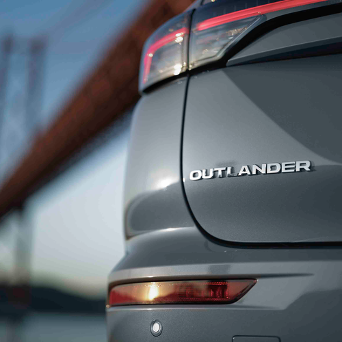 2025 Mitsubishi Outlander PHEV European Version Exterior