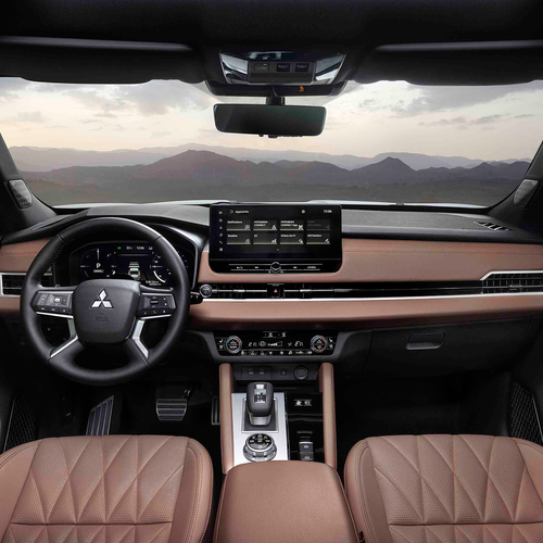 2025 Mitsubishi Outlander PHEV European Version Interior