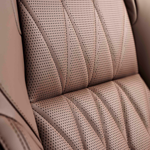 2025 Mitsubishi Outlander PHEV European Version Interior