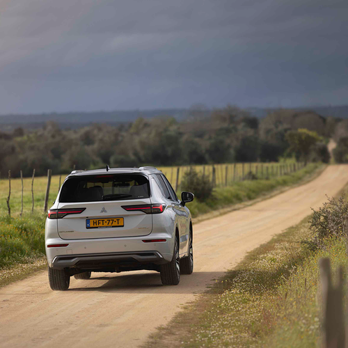 2025 Mitsubishi Outlander PHEV White Diamond Rear View