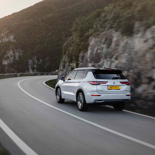 2025 Mitsubishi Outlander PHEV White Diamond Rear View