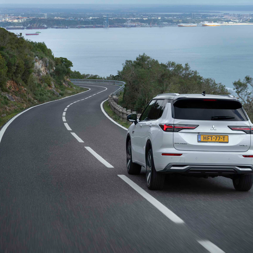 2025 Mitsubishi Outlander PHEV White Diamond Rear View