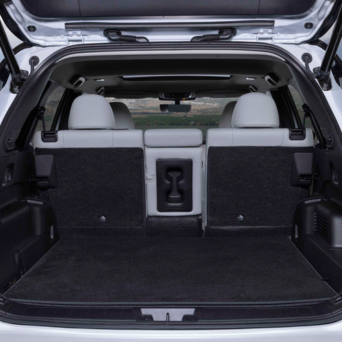 2025 Mitsubishi Outlander PHEV White Diamond Interior