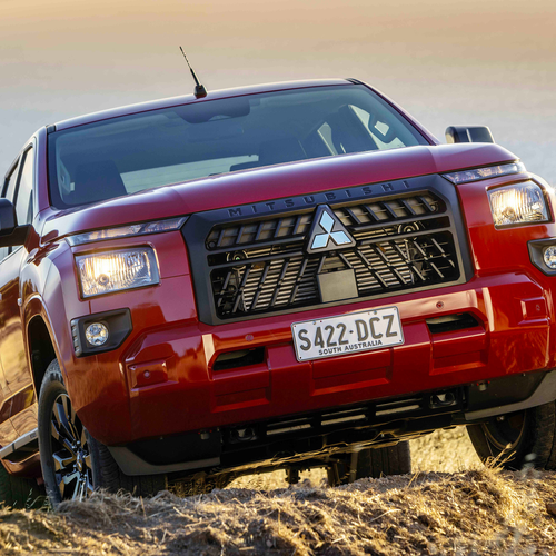 2025 Mitsubishi Triton GLX-R Front View